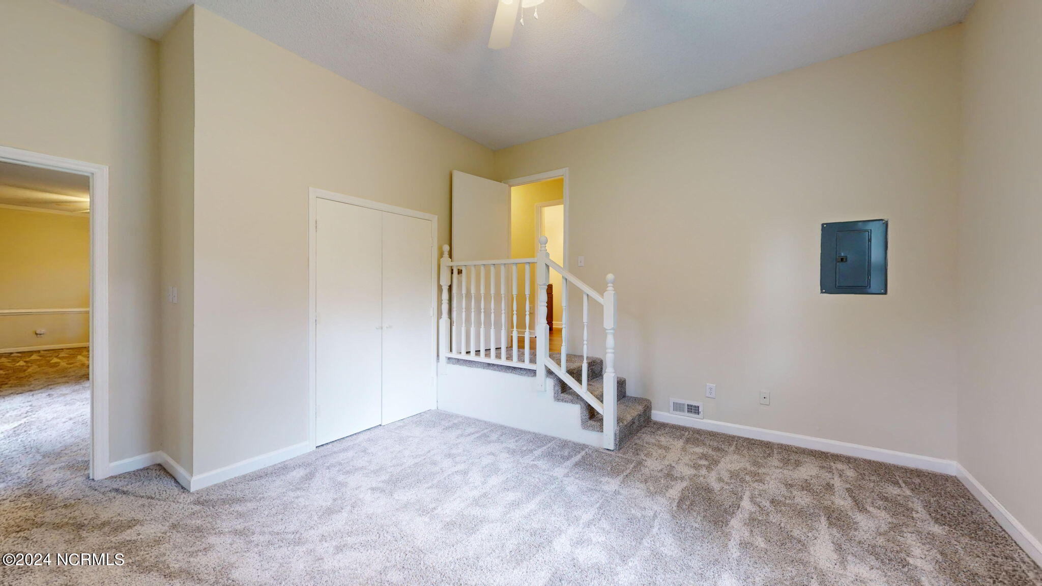 1057 Woodsend Lane