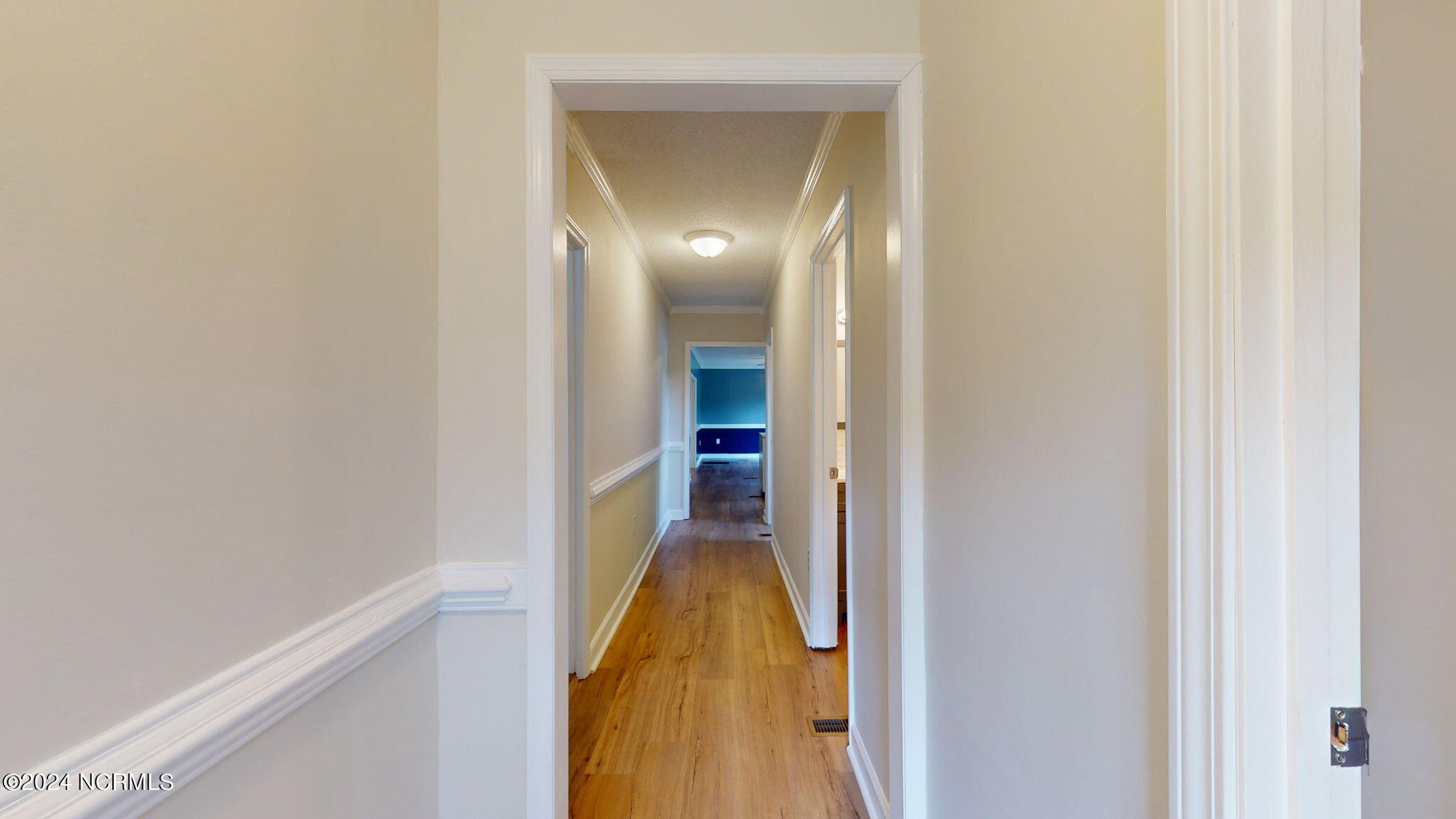 1057 Woodsend Lane