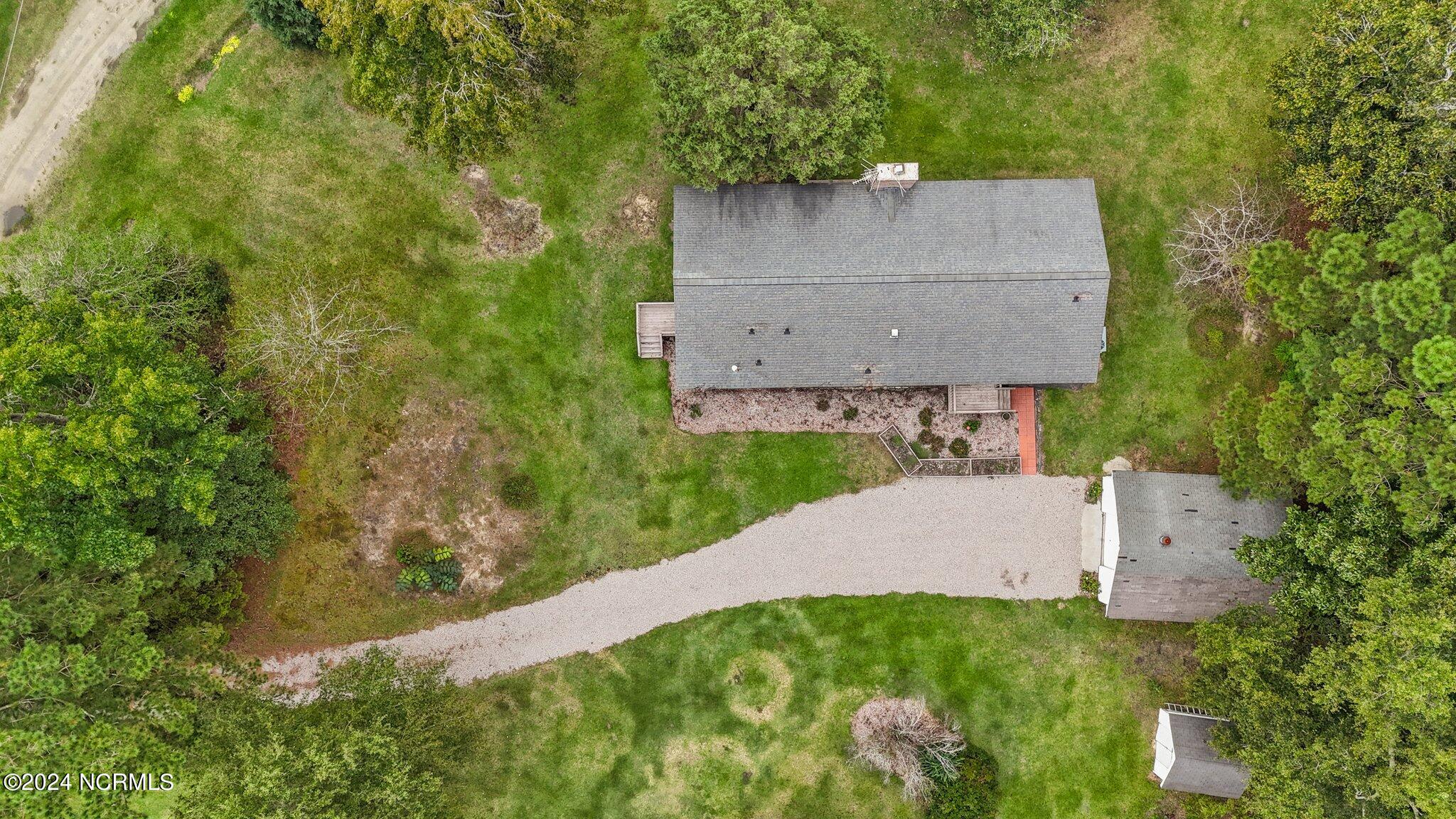 1057 Woodsend Lane