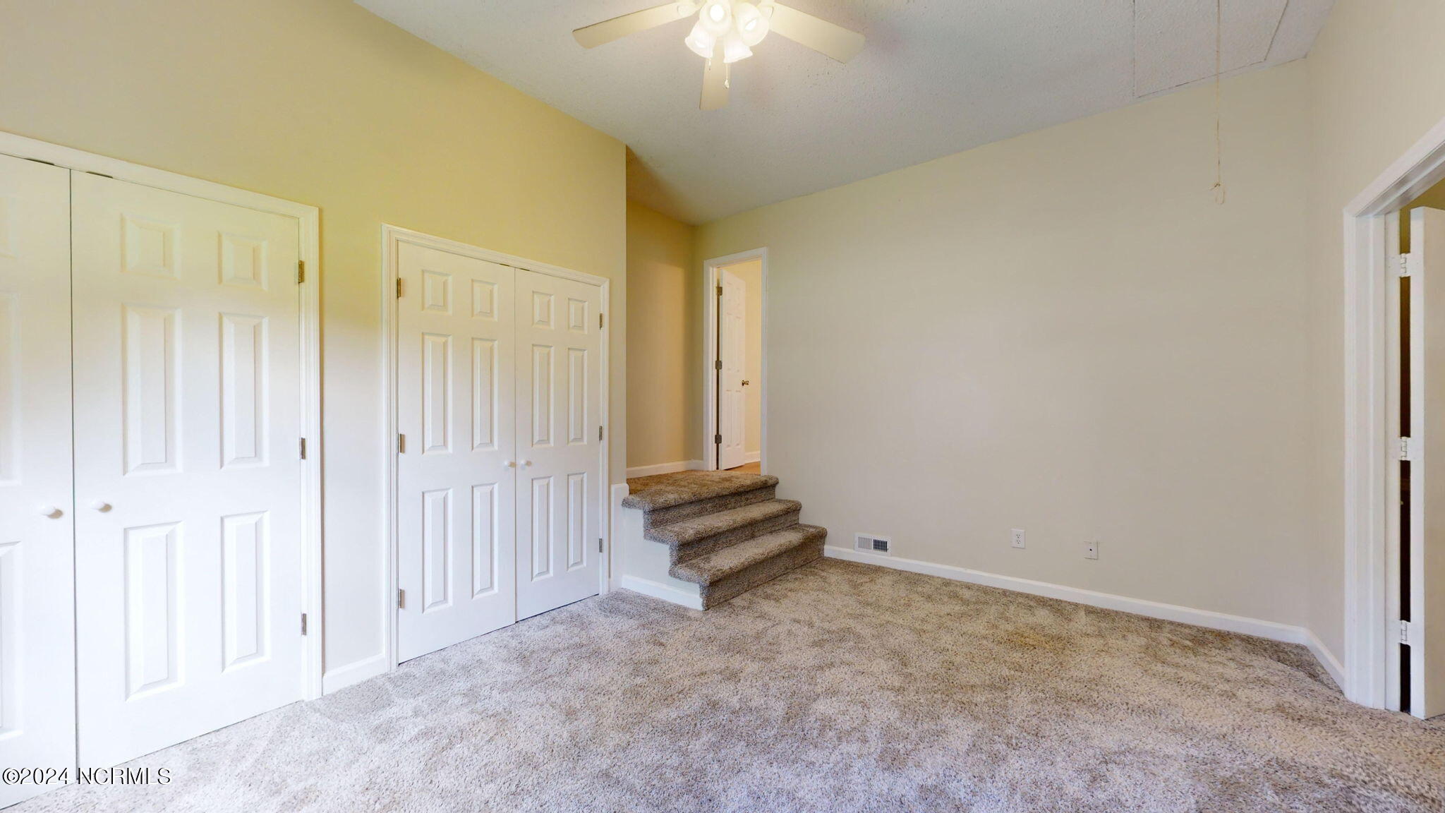 1057 Woodsend Lane