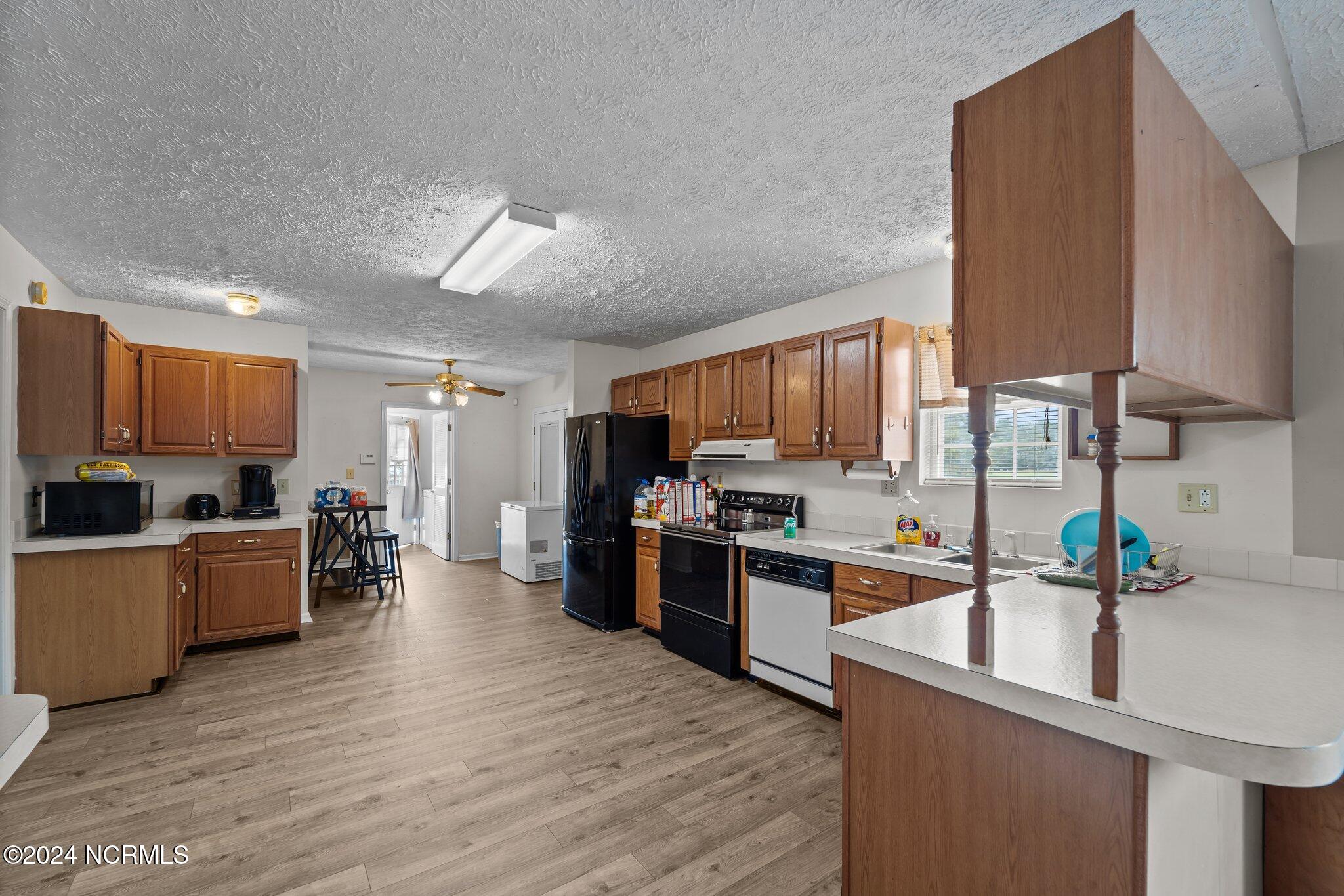 9281 Mcleod Road