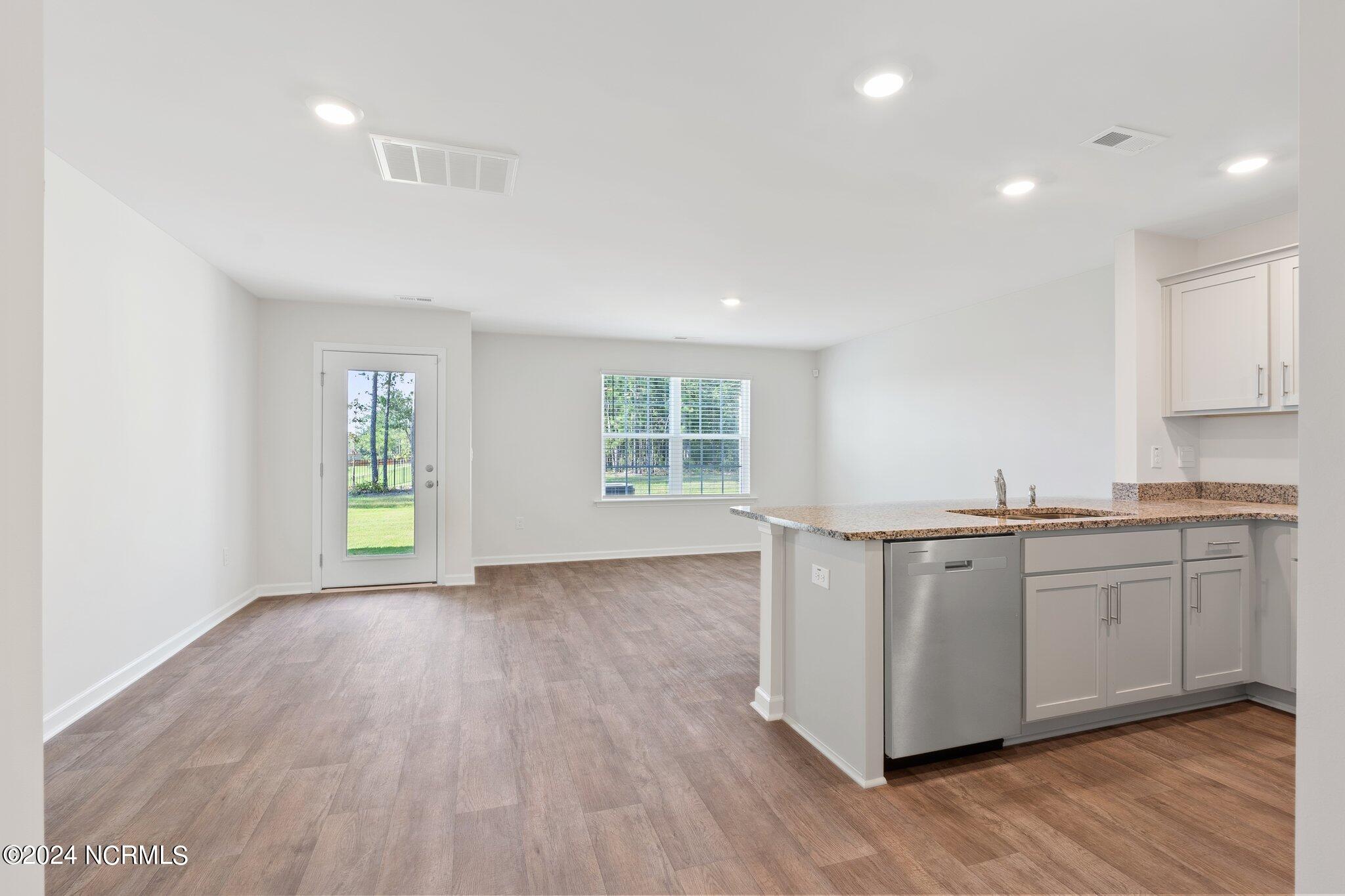 2307 Gracie Lane