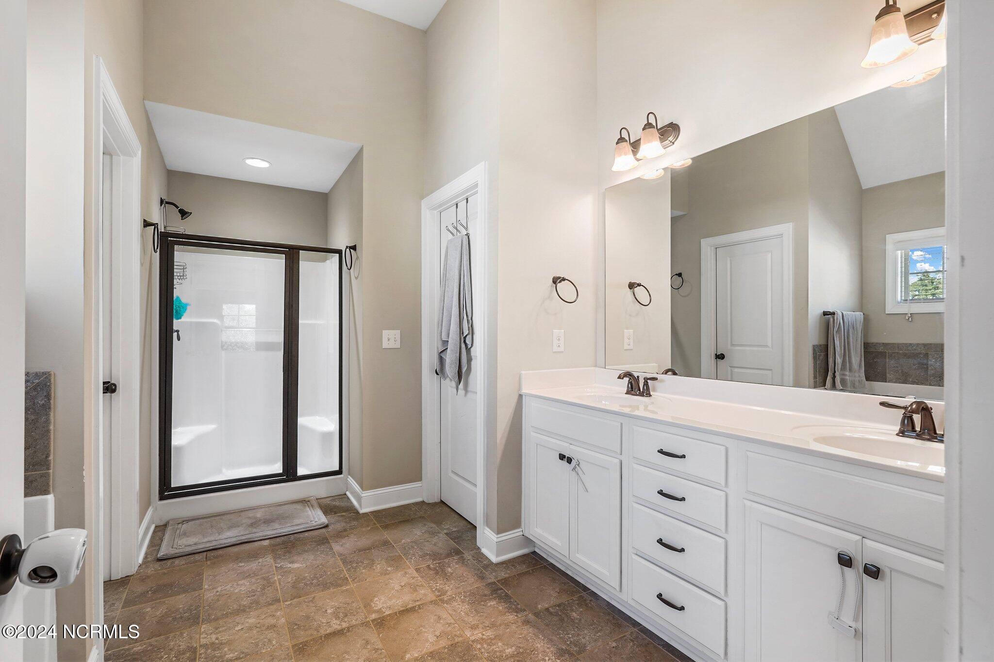 501 Daylily Court
