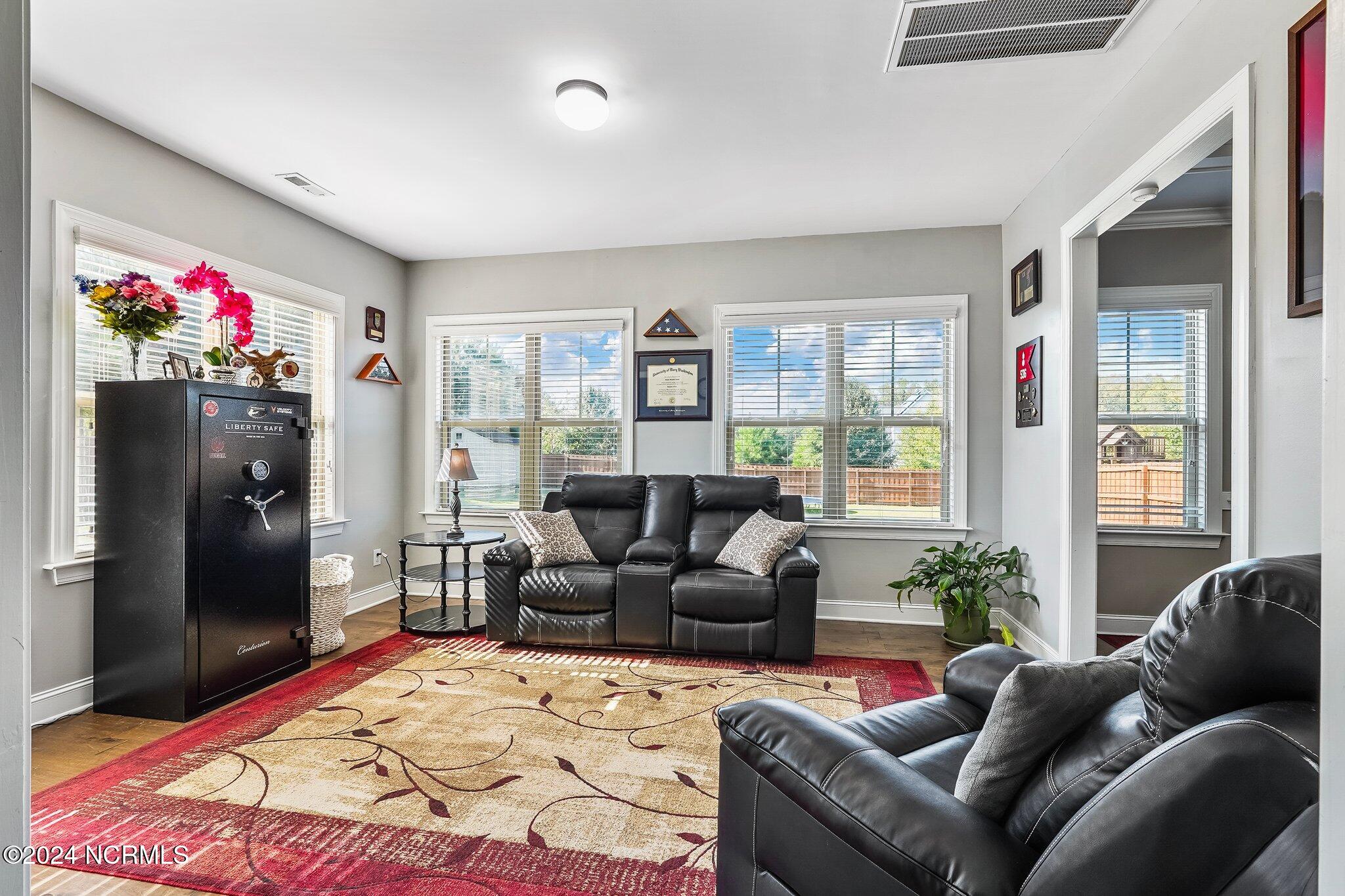 501 Daylily Court