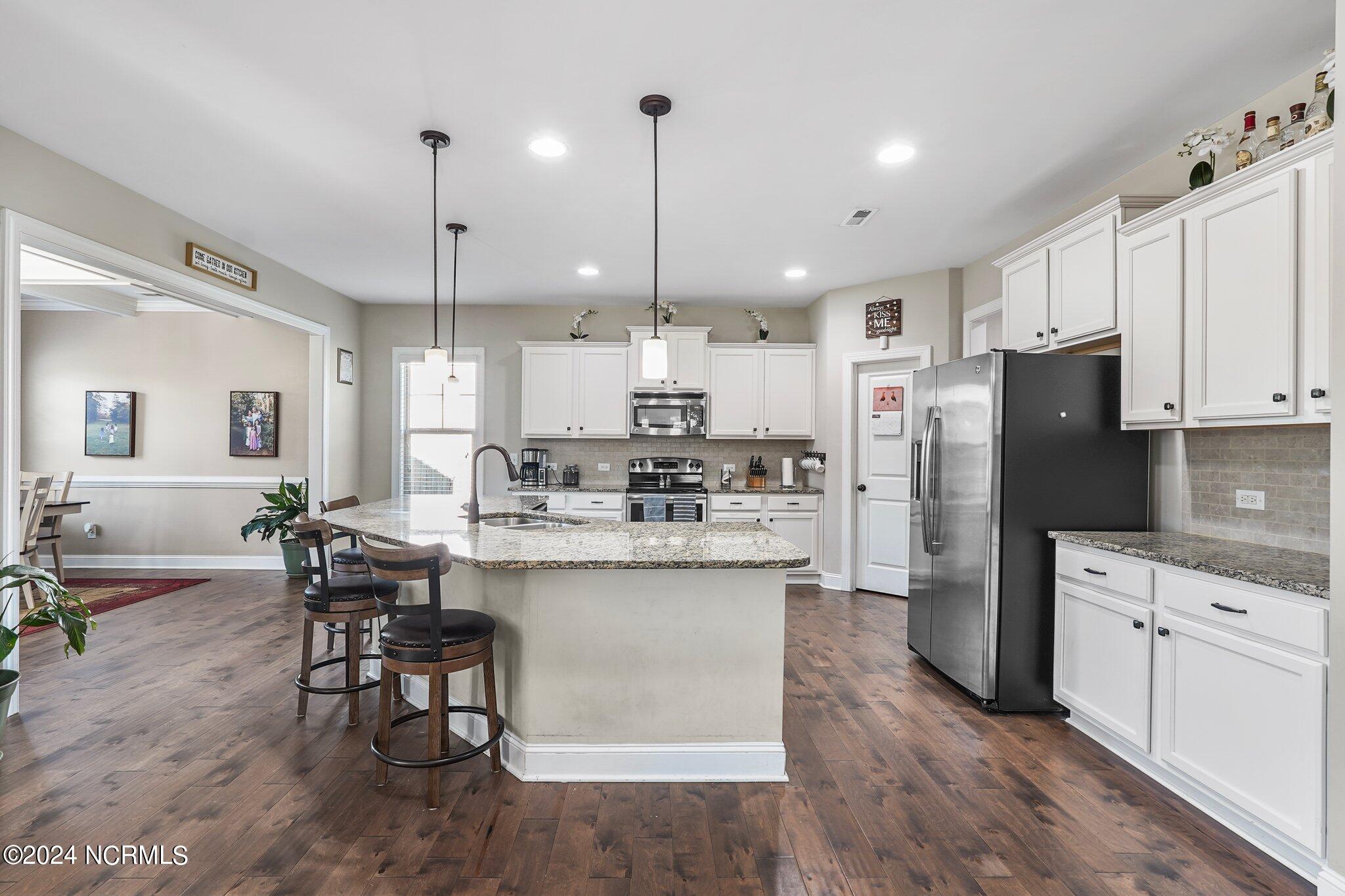 501 Daylily Court