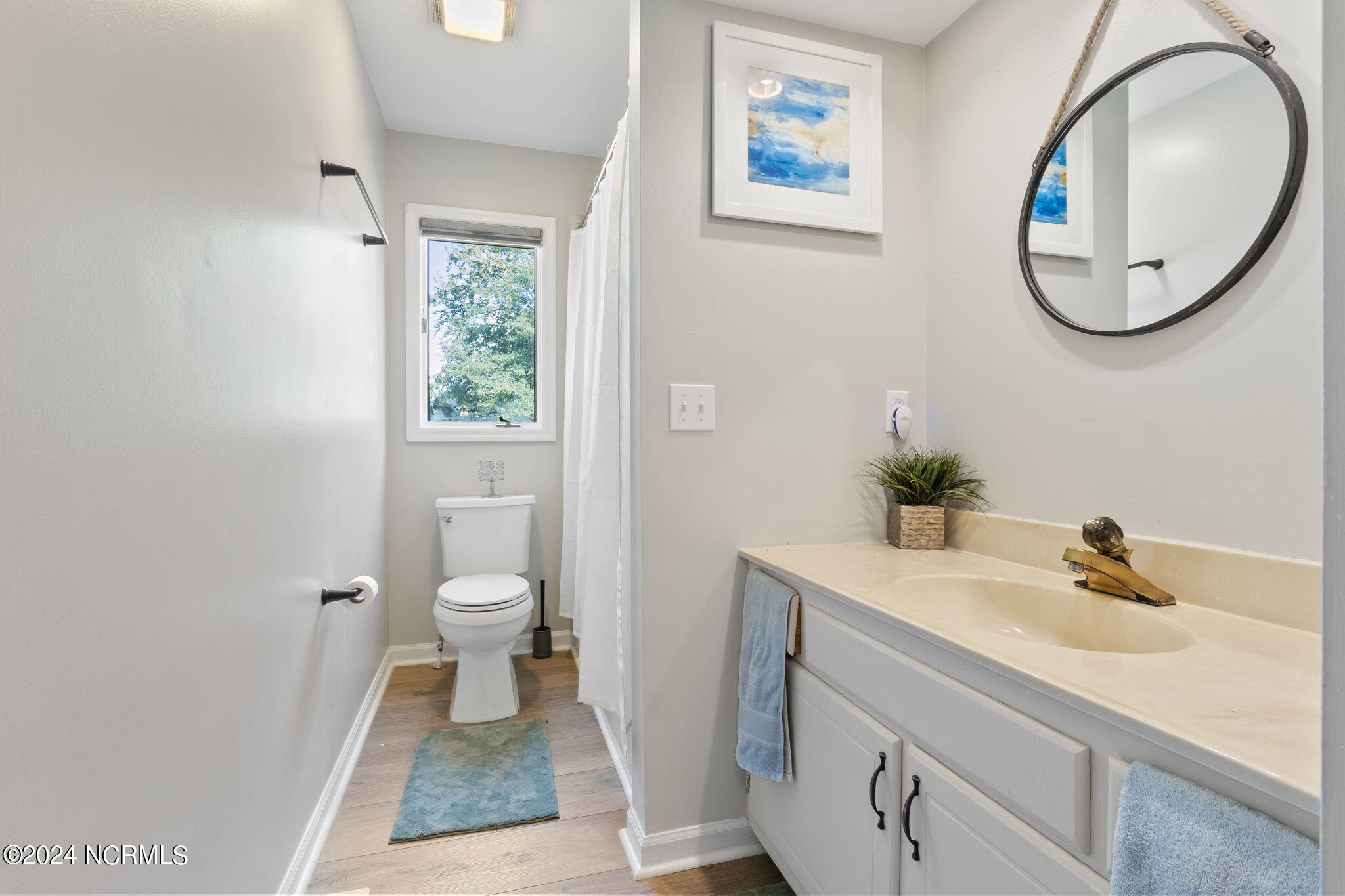 123 Shagbark Road