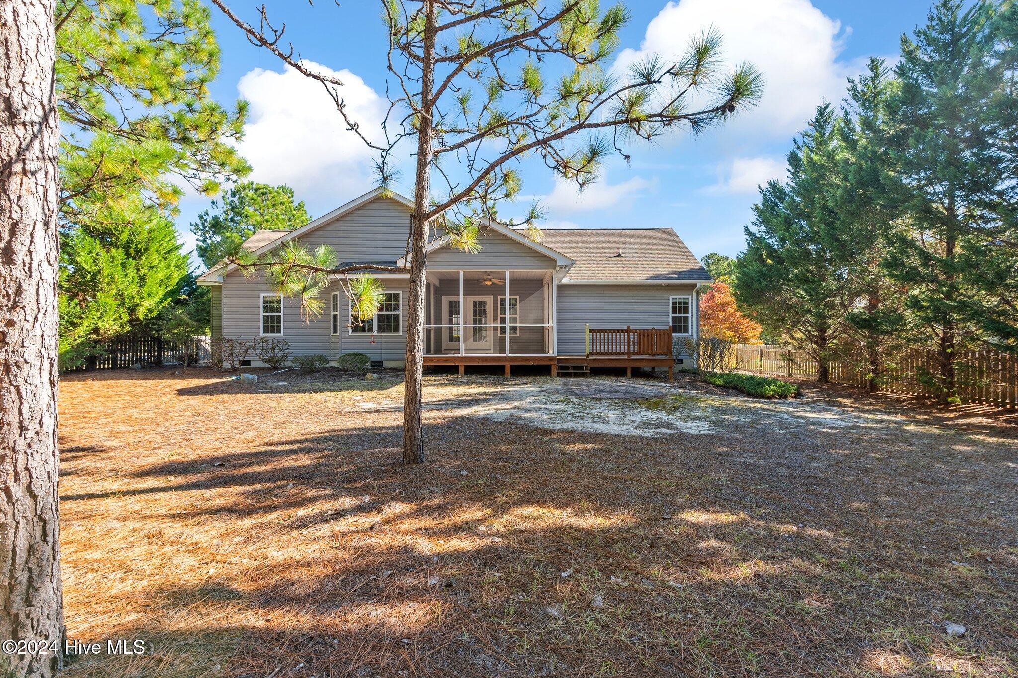 180 Diamondhead Drive S