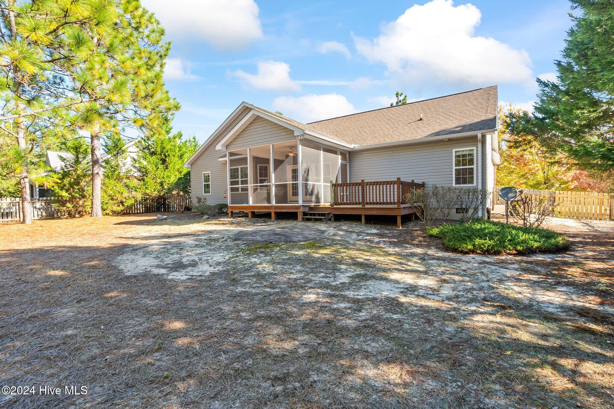 180 Diamondhead Drive S