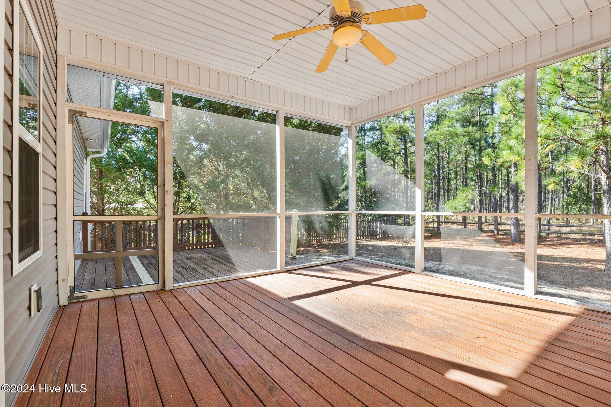 180 Diamondhead Drive S