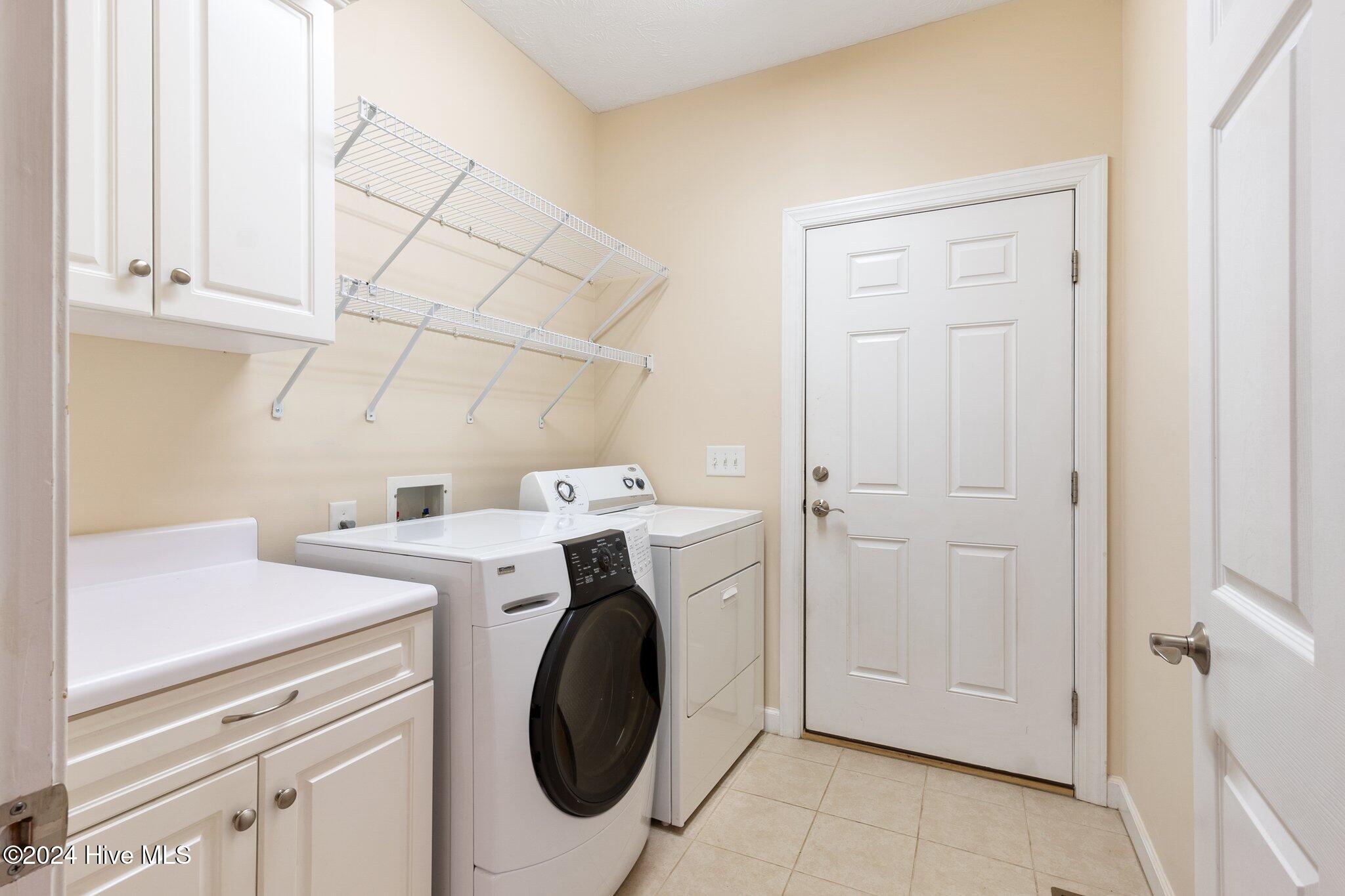 180 Diamondhead Drive S