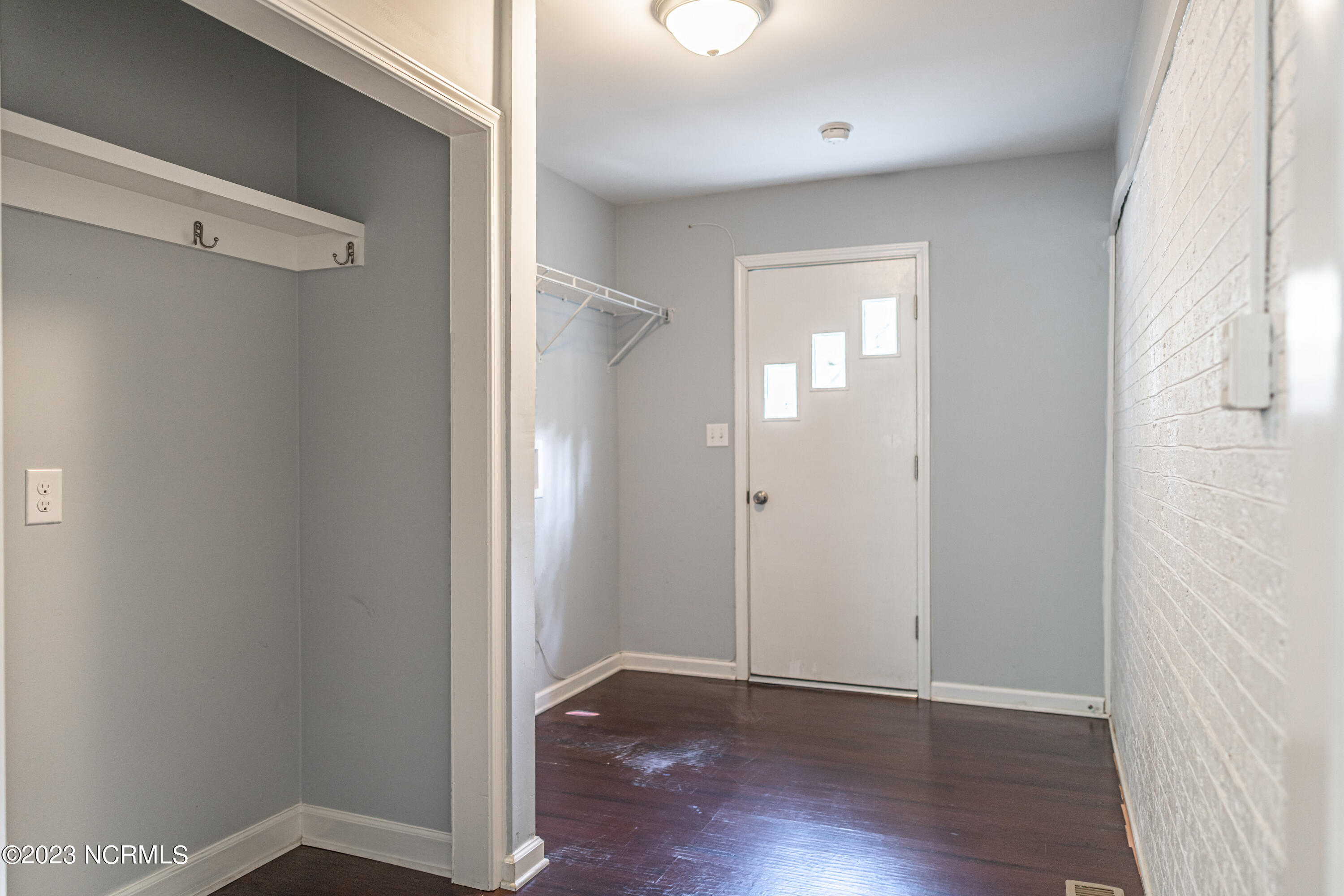 1573 W Pennsylvania Avenue Ext