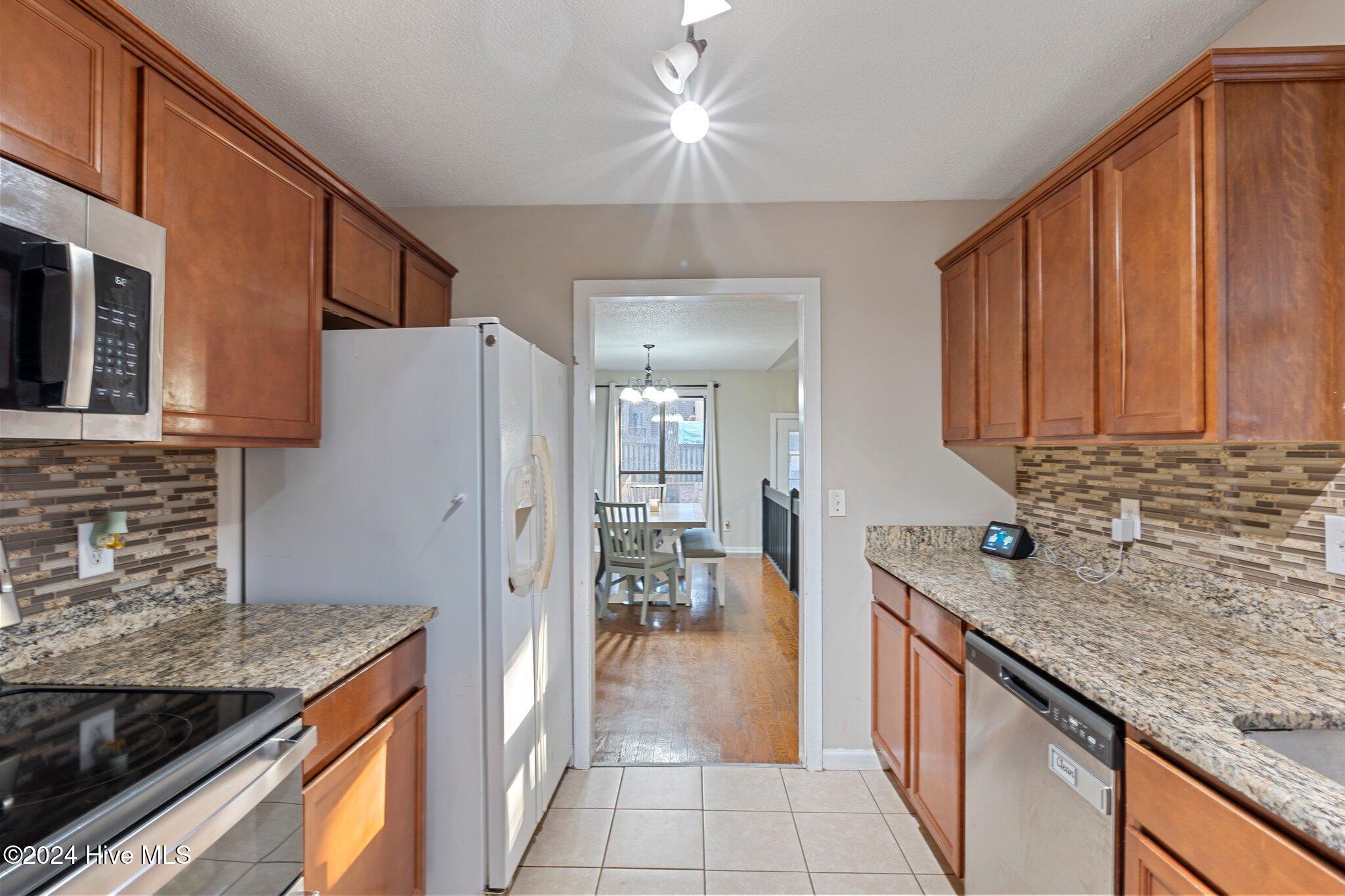 5901 Waters Edge Drive