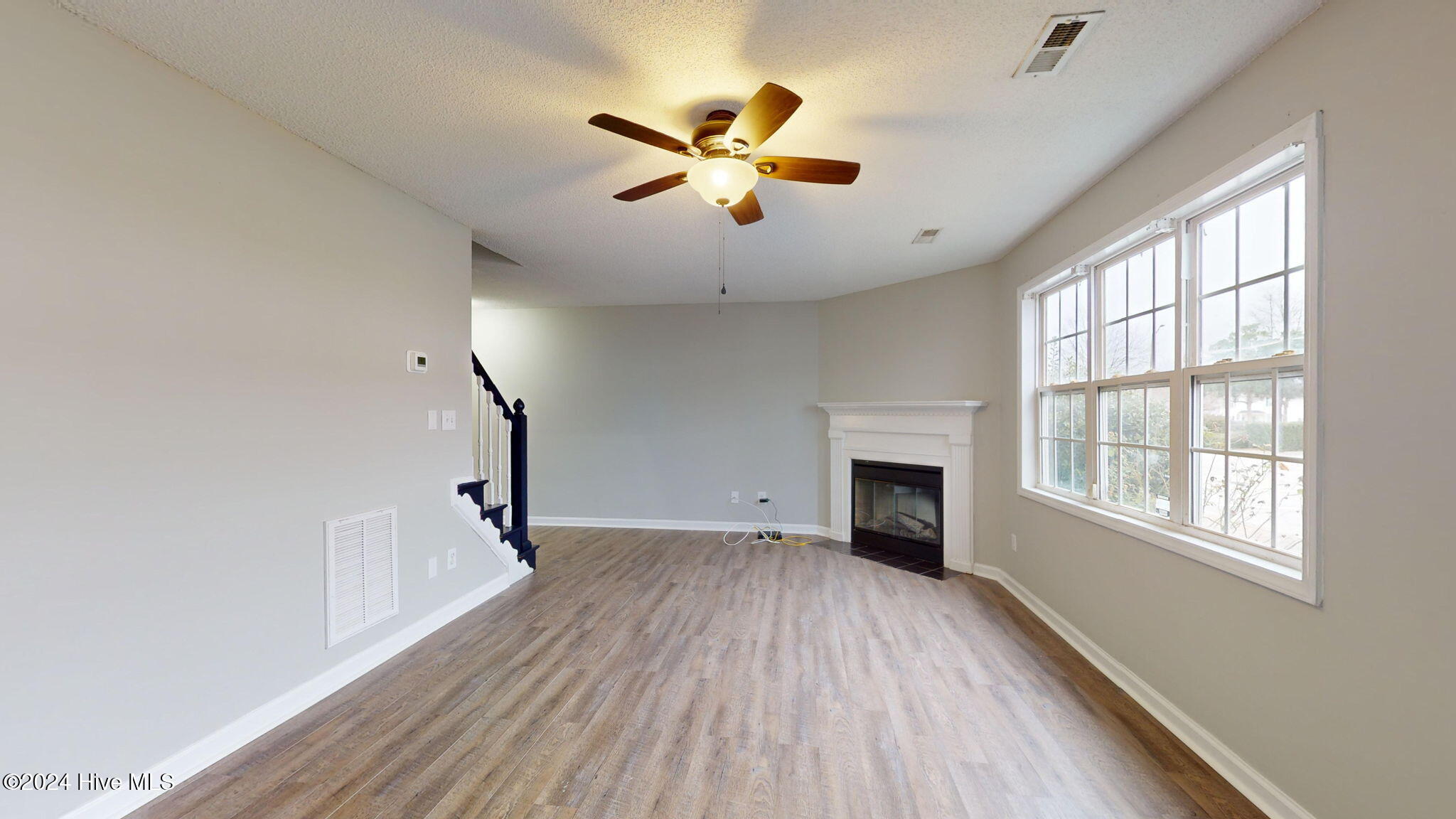 3999 Sterling Pointe Drive Jjj4 Jjj4