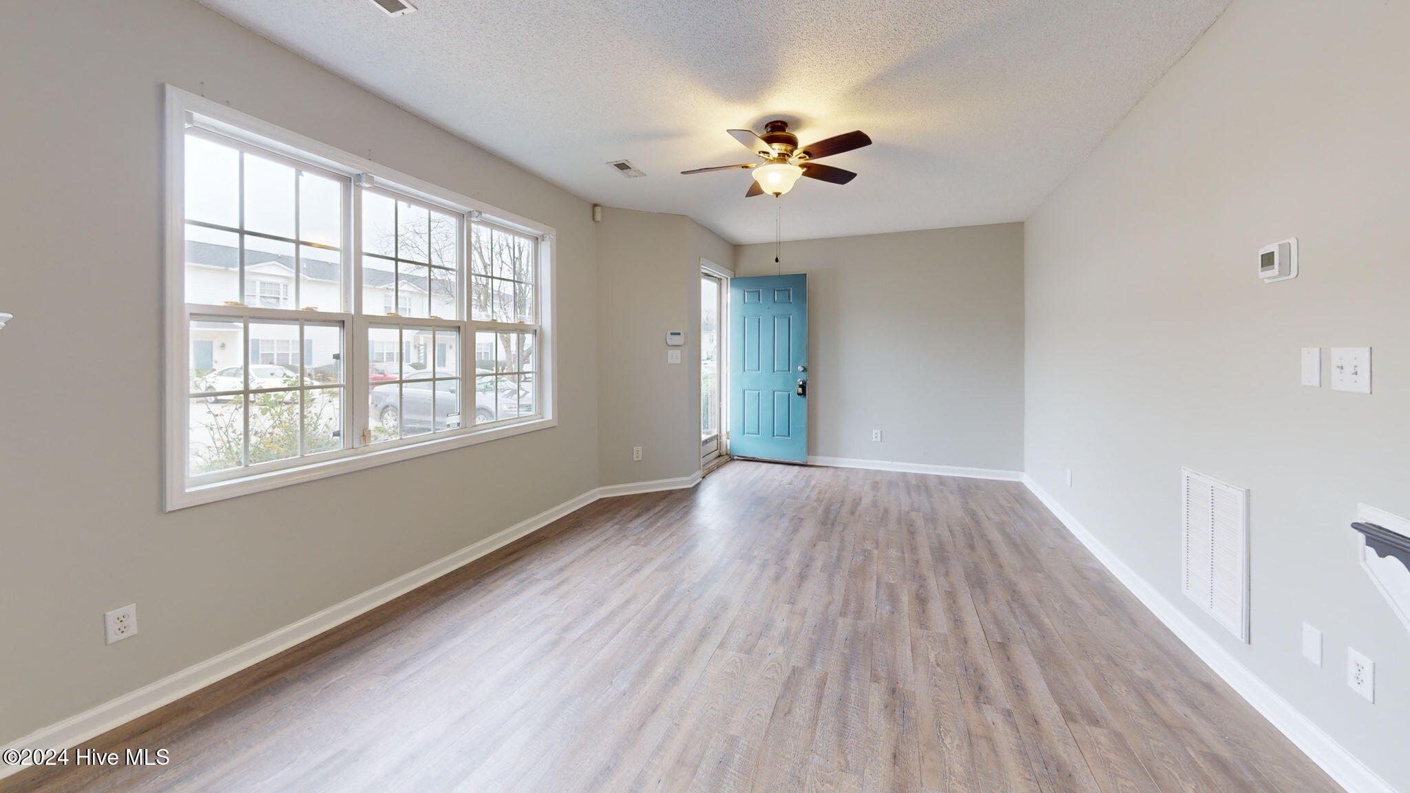 3999 Sterling Pointe Drive Jjj4 Jjj4