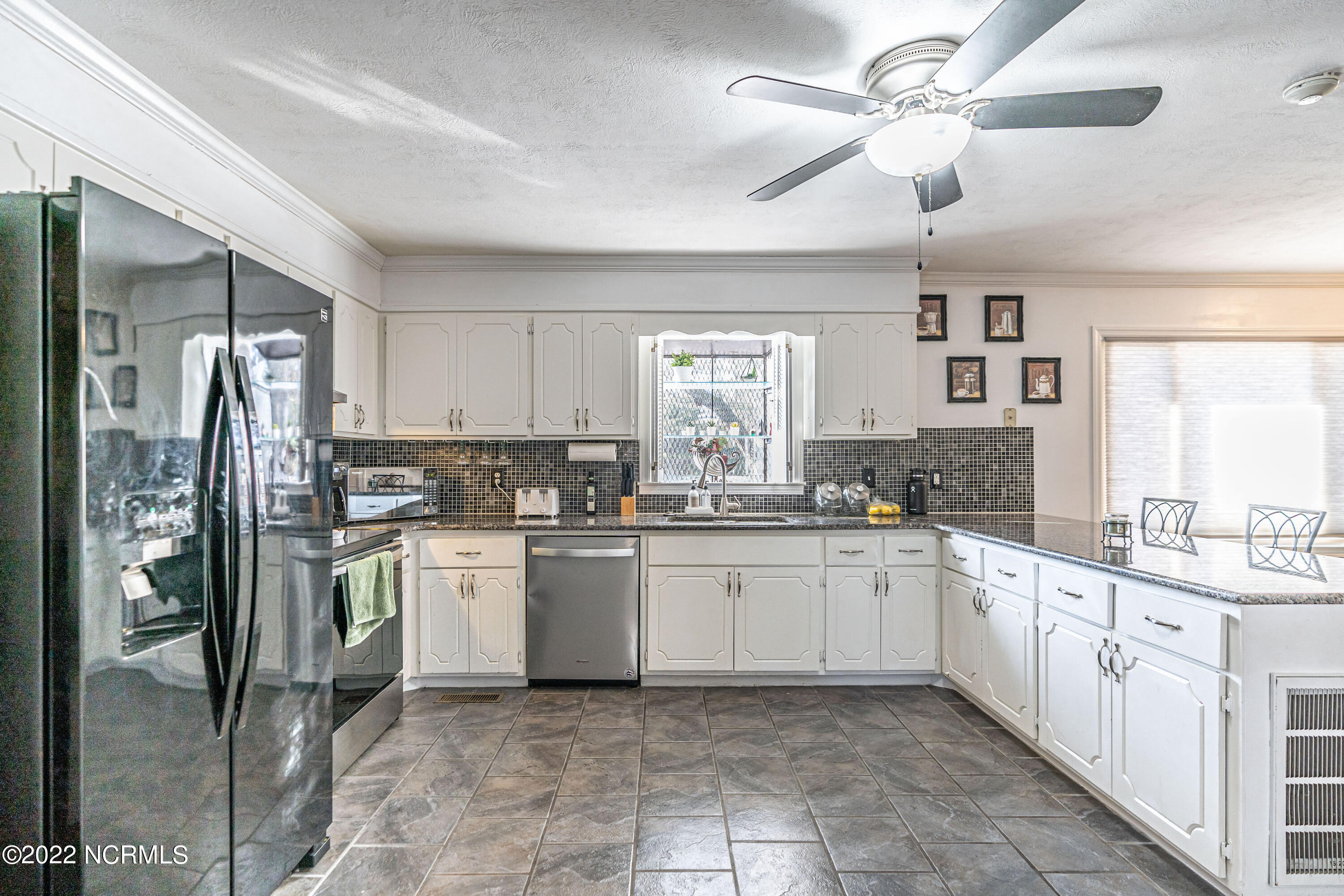 707 E L Ives Drive