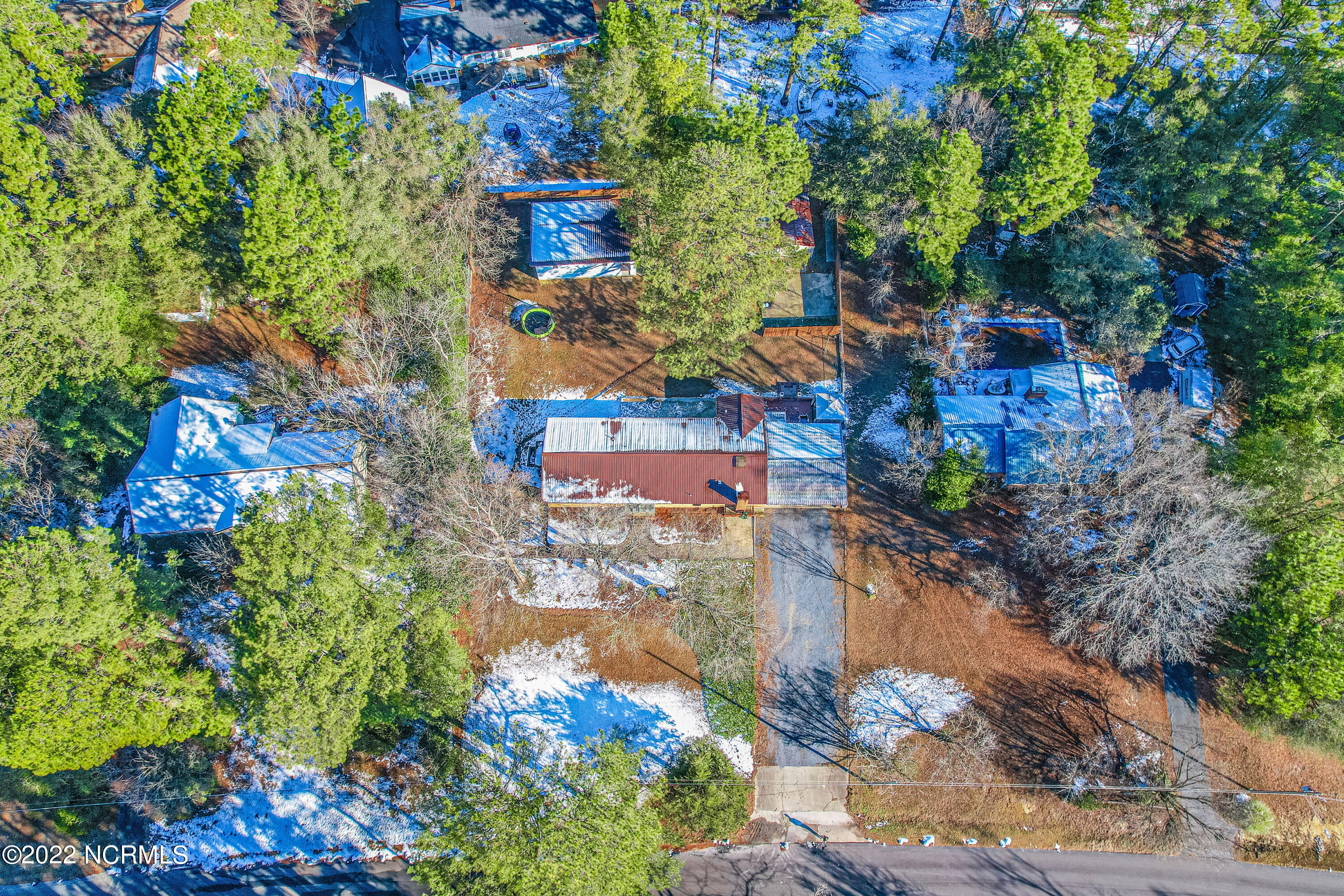 707 E L Ives Drive