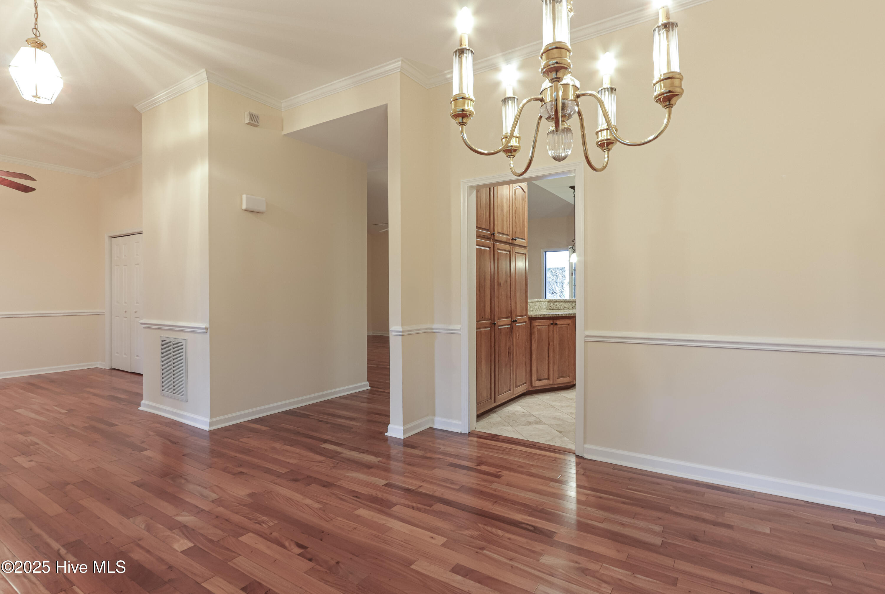 203 Lazar Lane