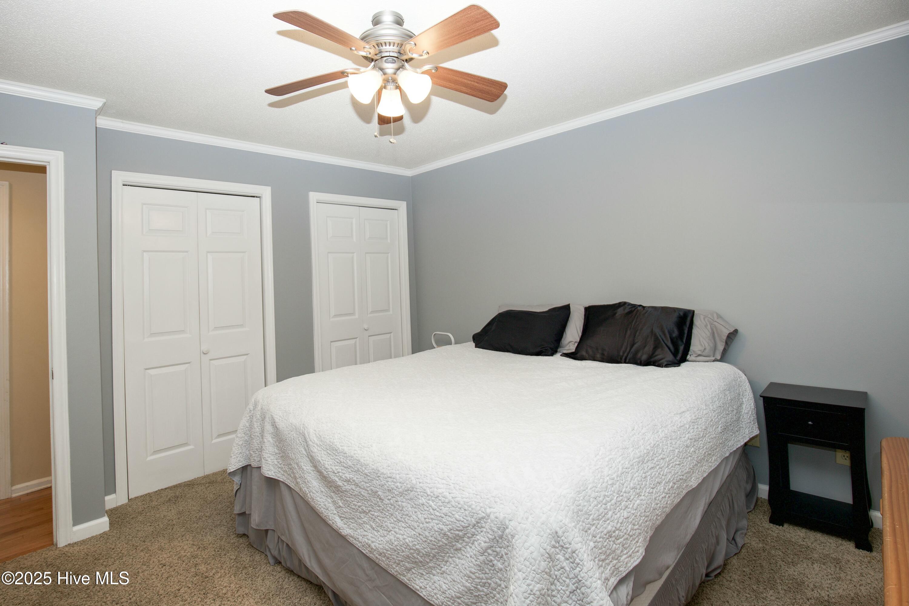 109 Selkirk Trail