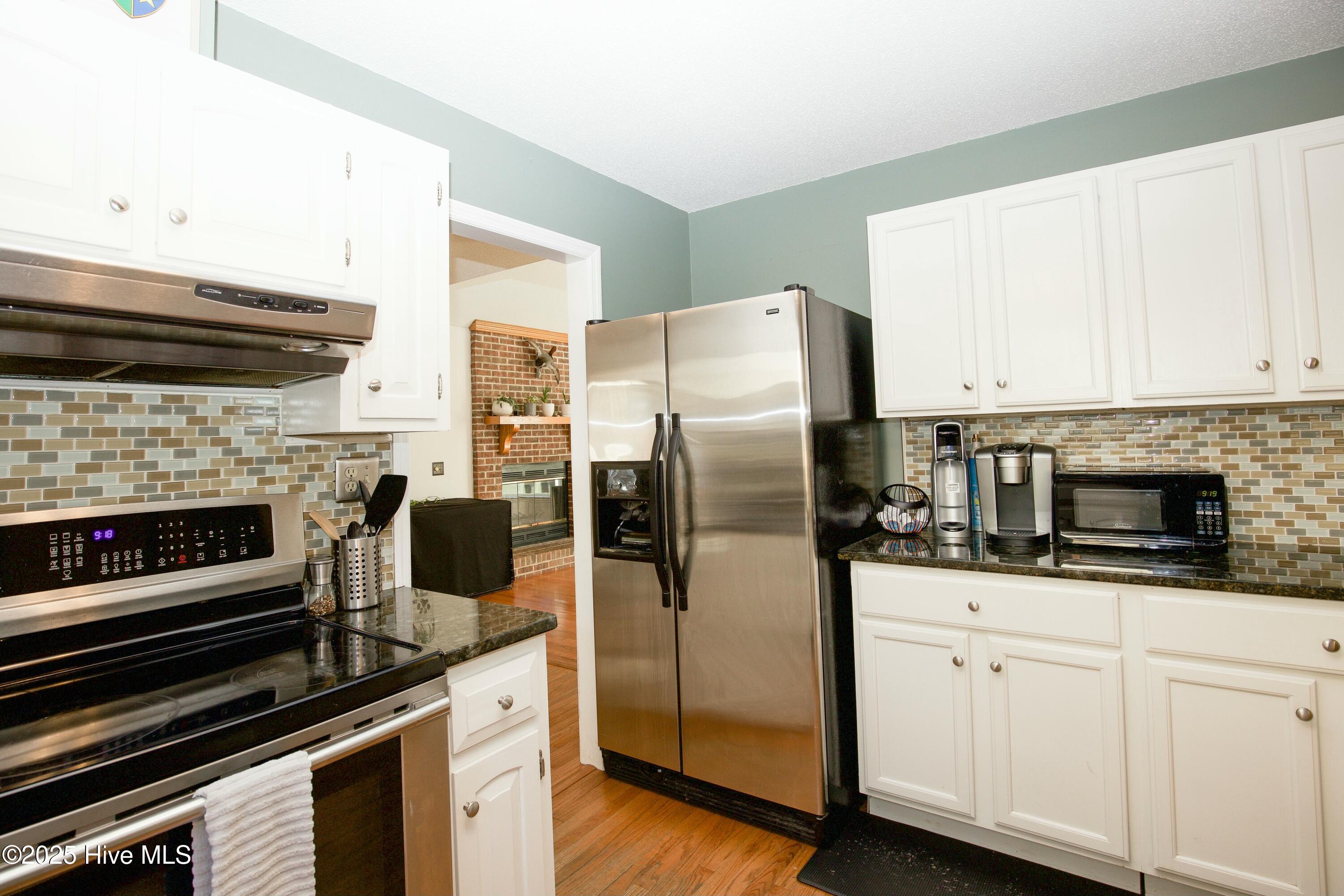 109 Selkirk Trail