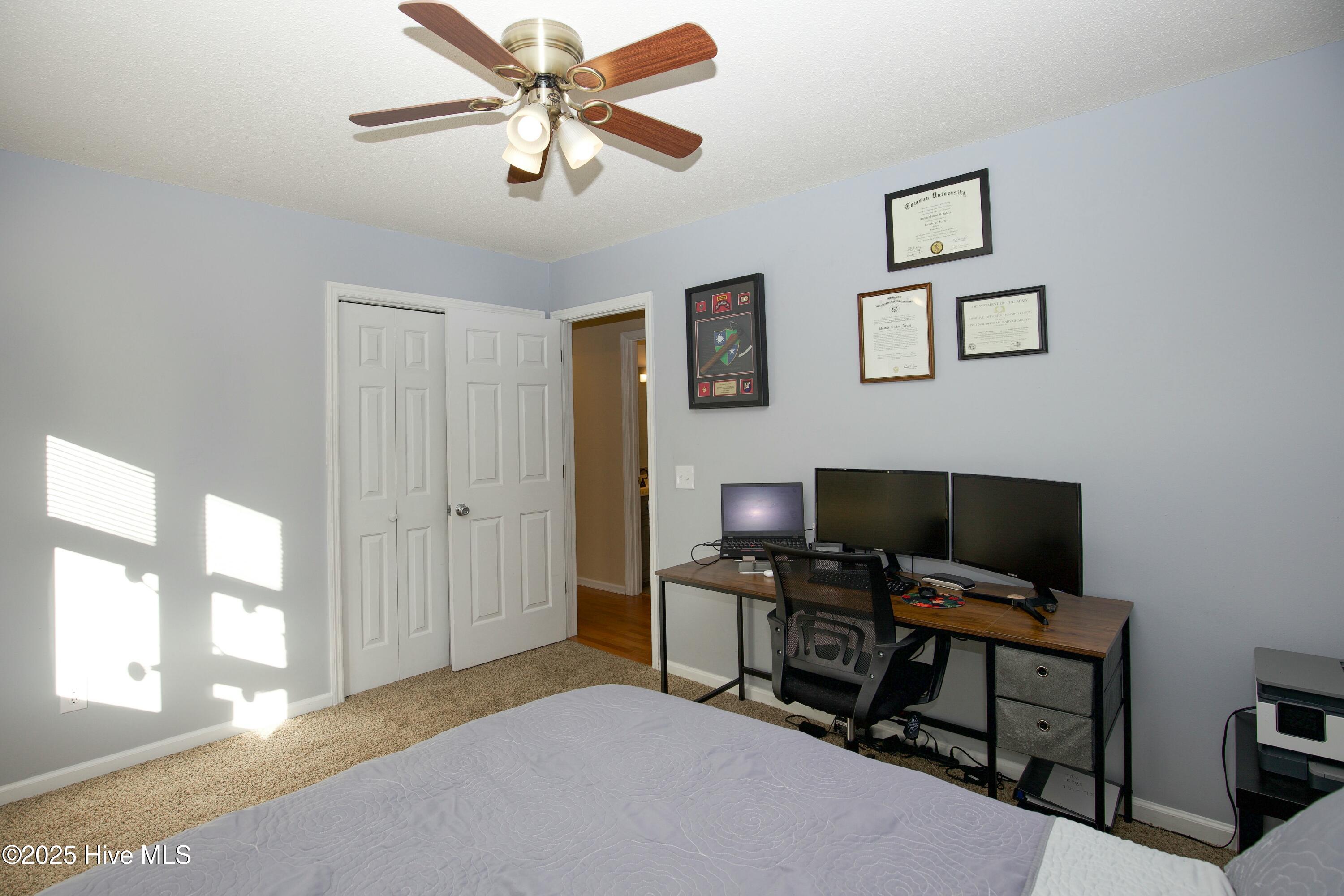 109 Selkirk Trail