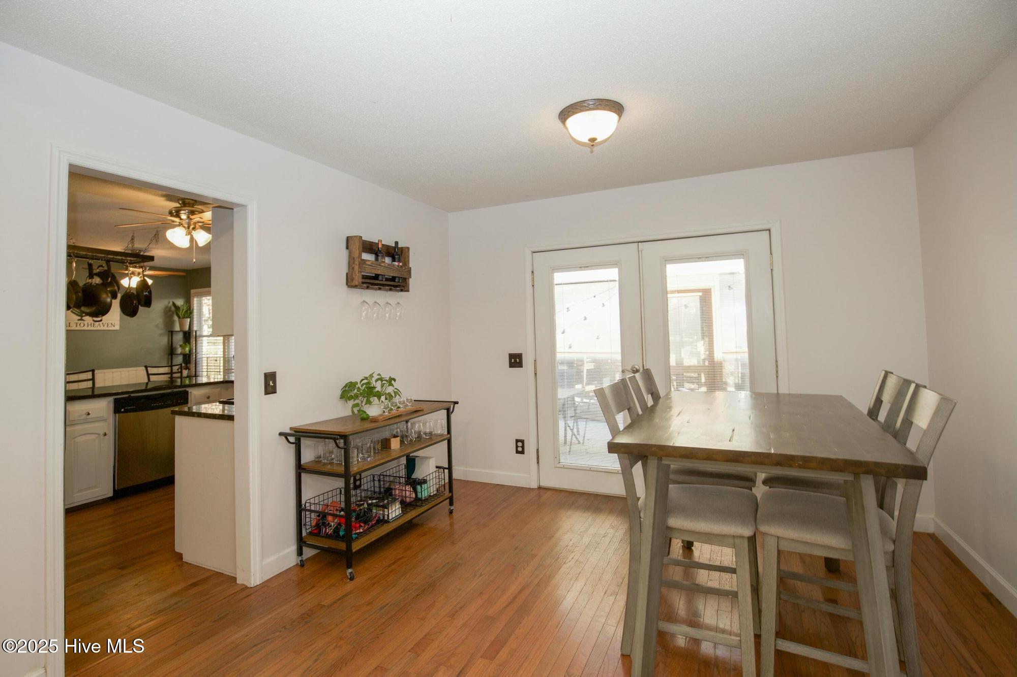 109 Selkirk Trail