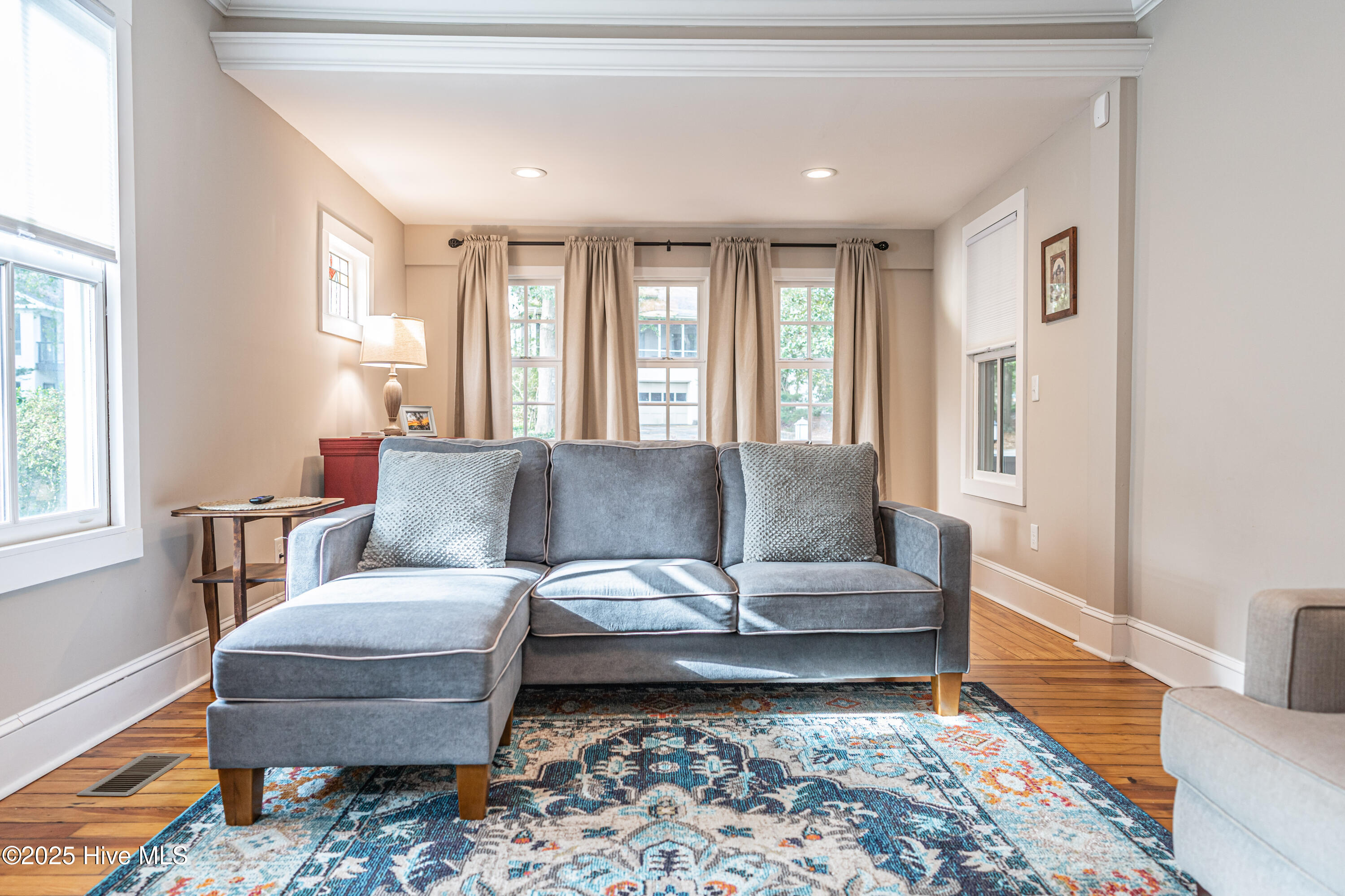 30 Caddell Road