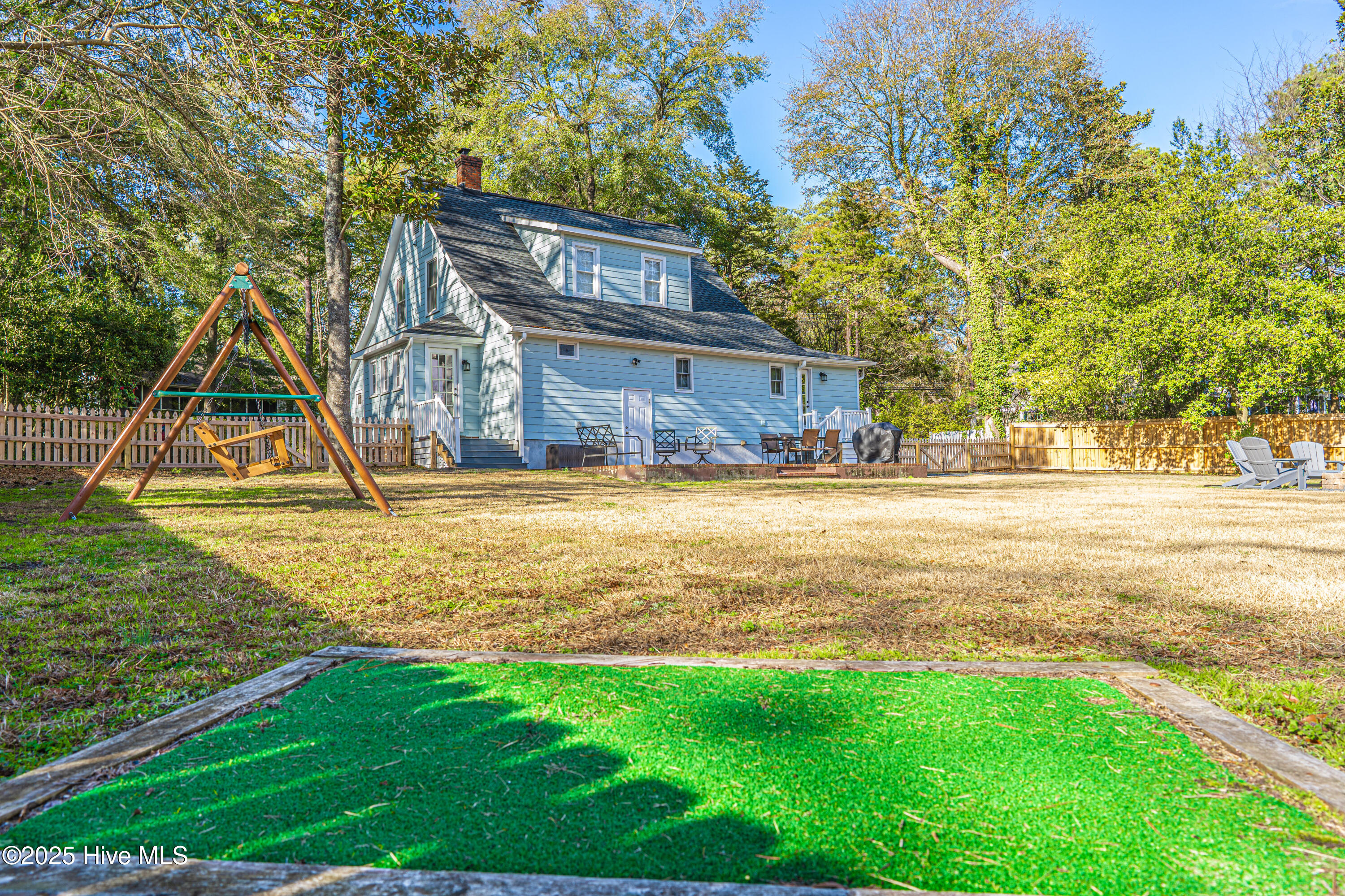 30 Caddell Road