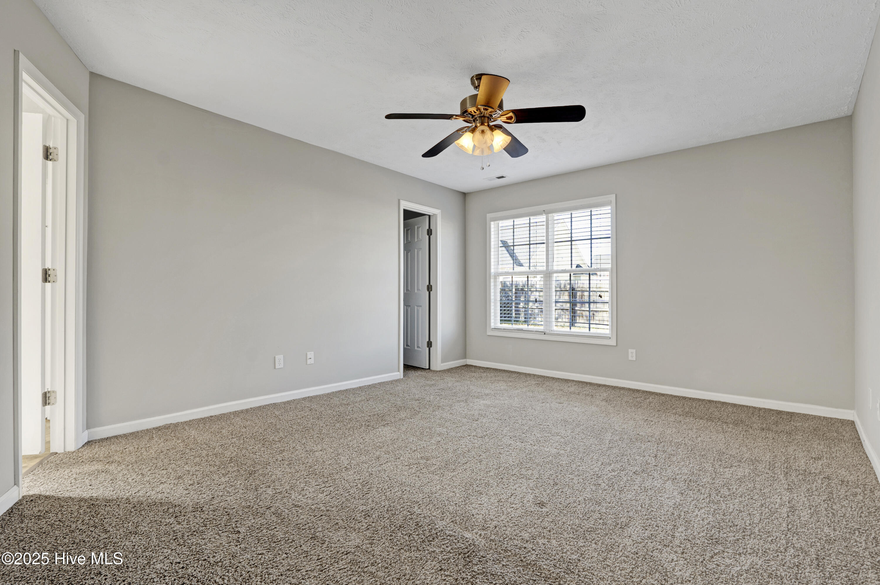 162 Huntington Drive