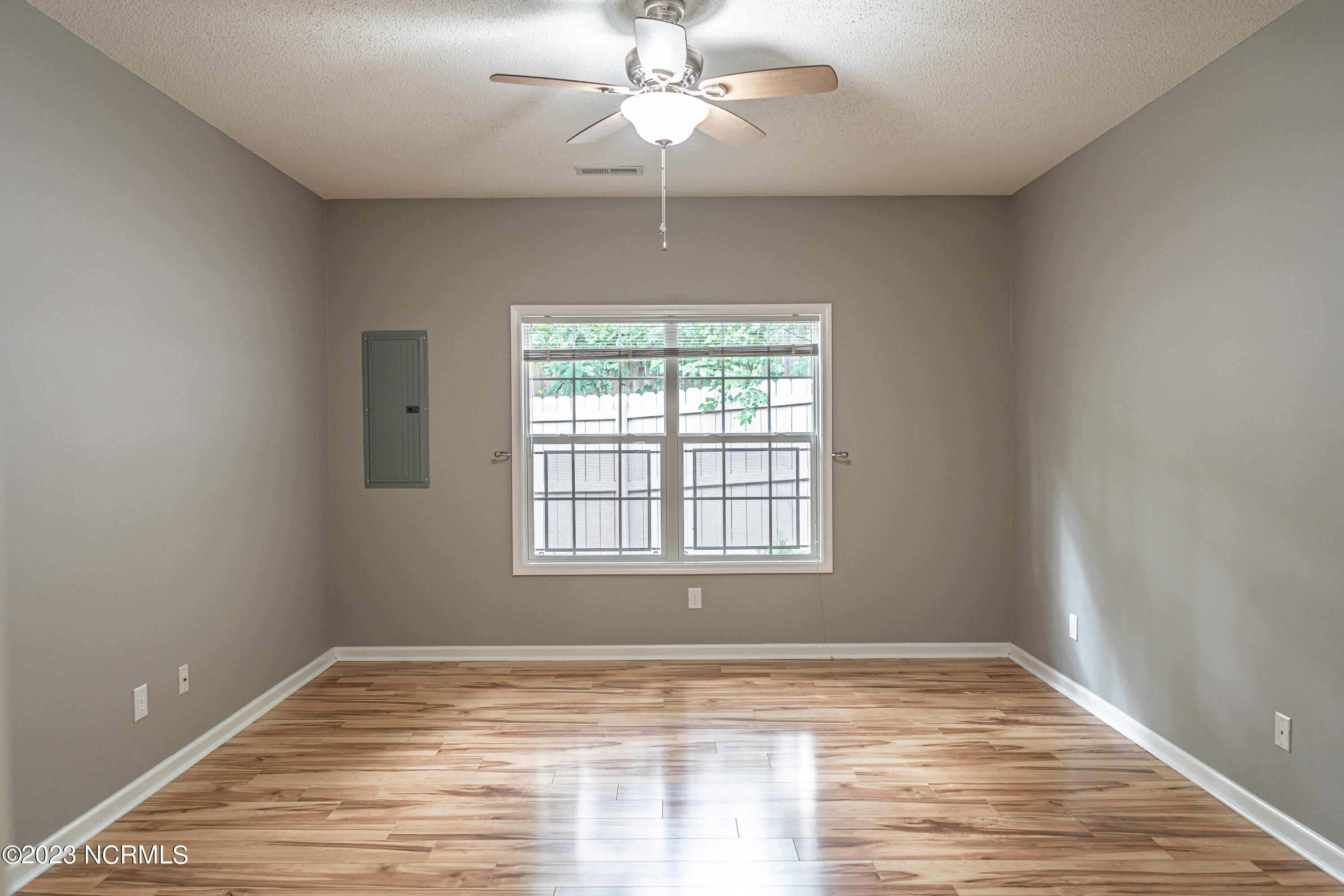 101 E Rhode Island Avenue H