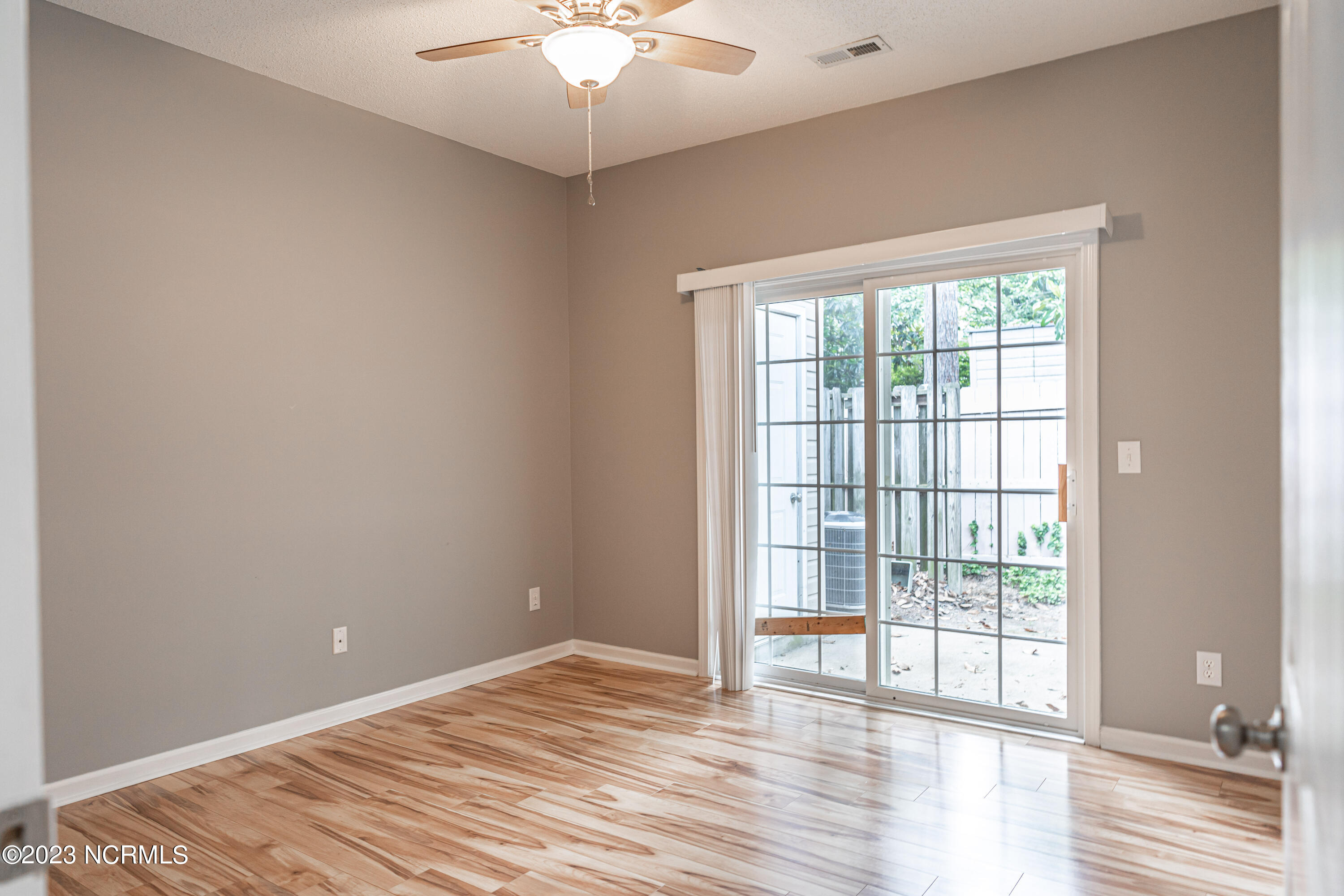 101 E Rhode Island Avenue H