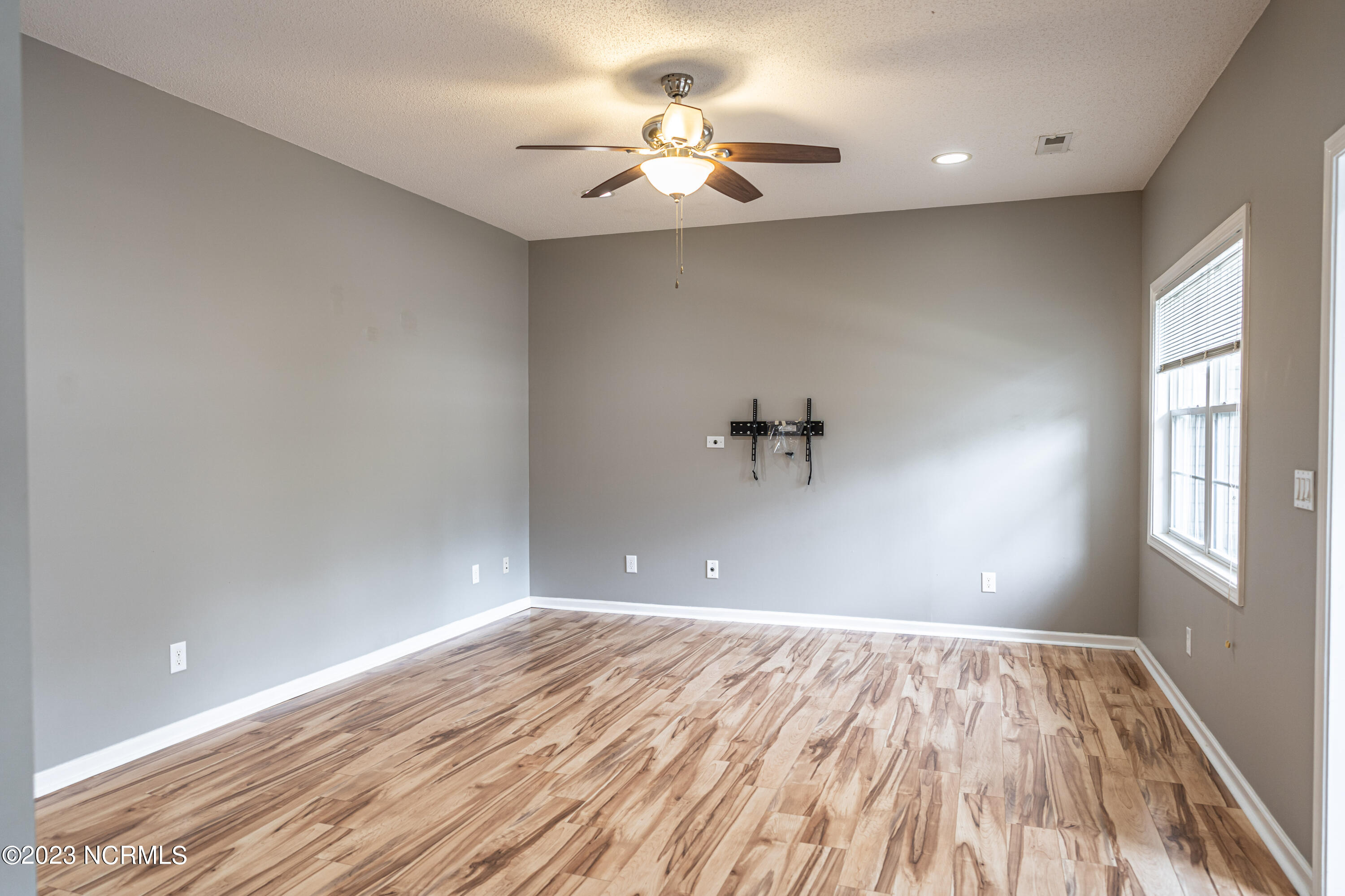 101 E Rhode Island Avenue H