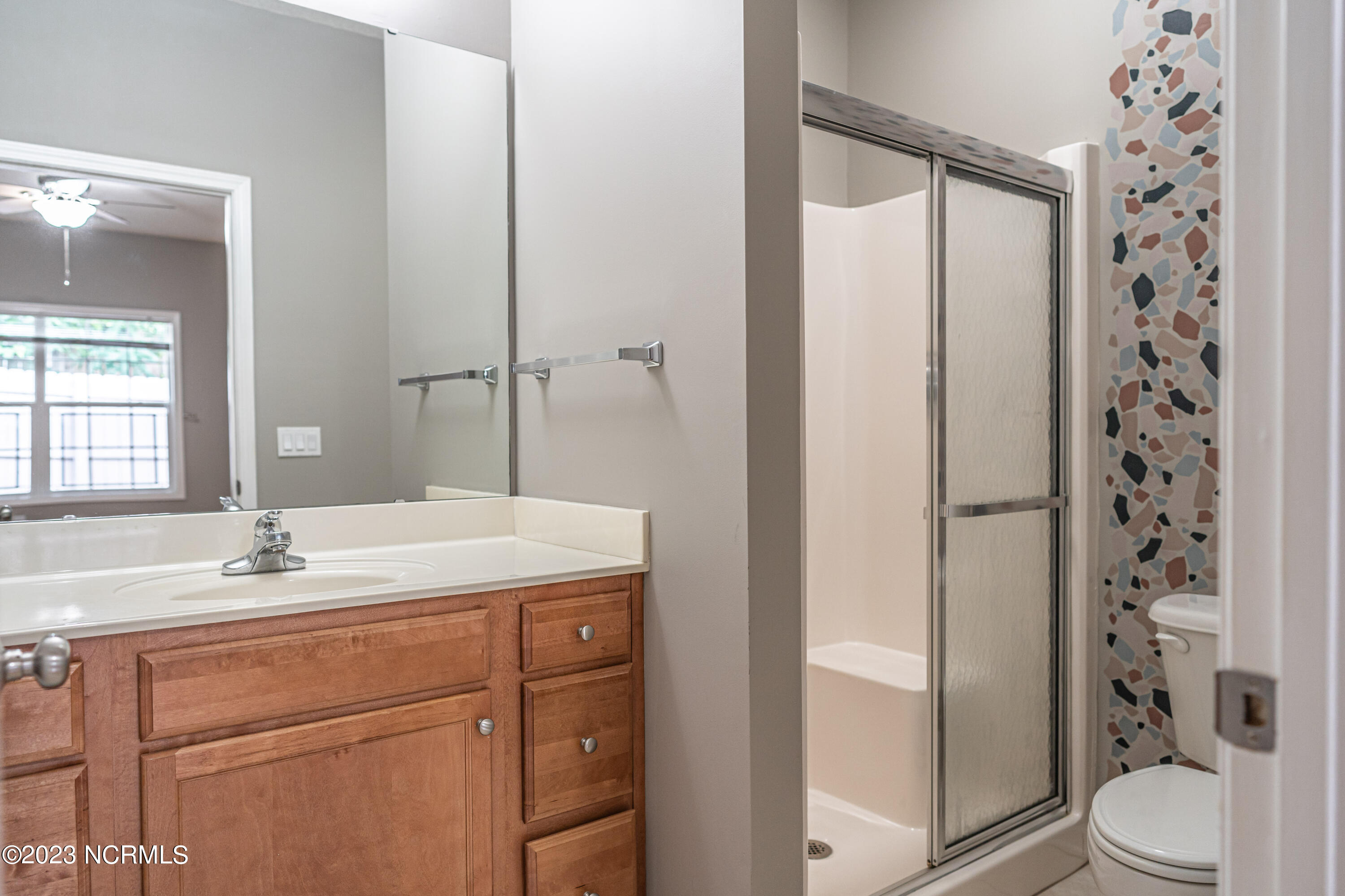 101 E Rhode Island Avenue H