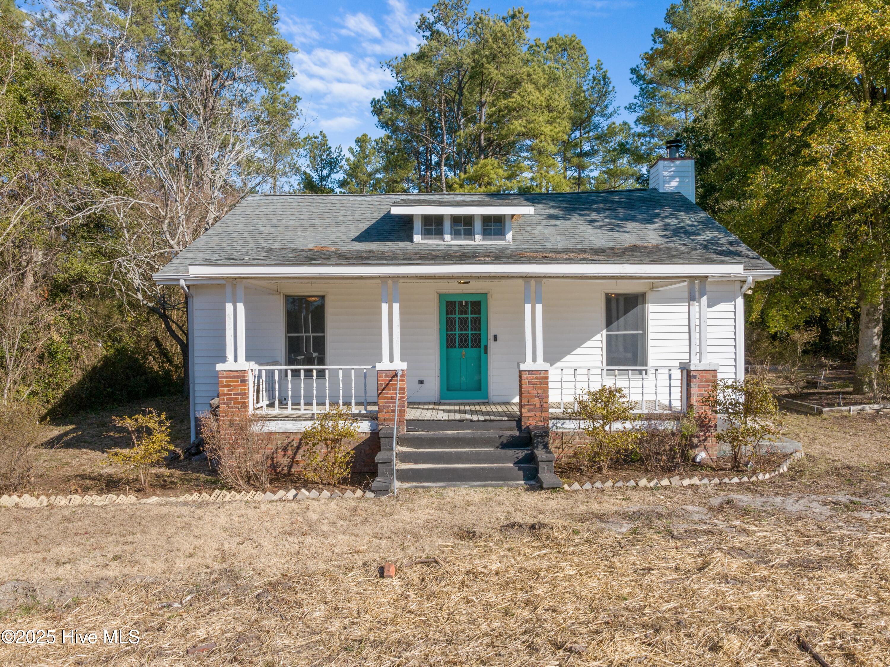 905 E Main Street