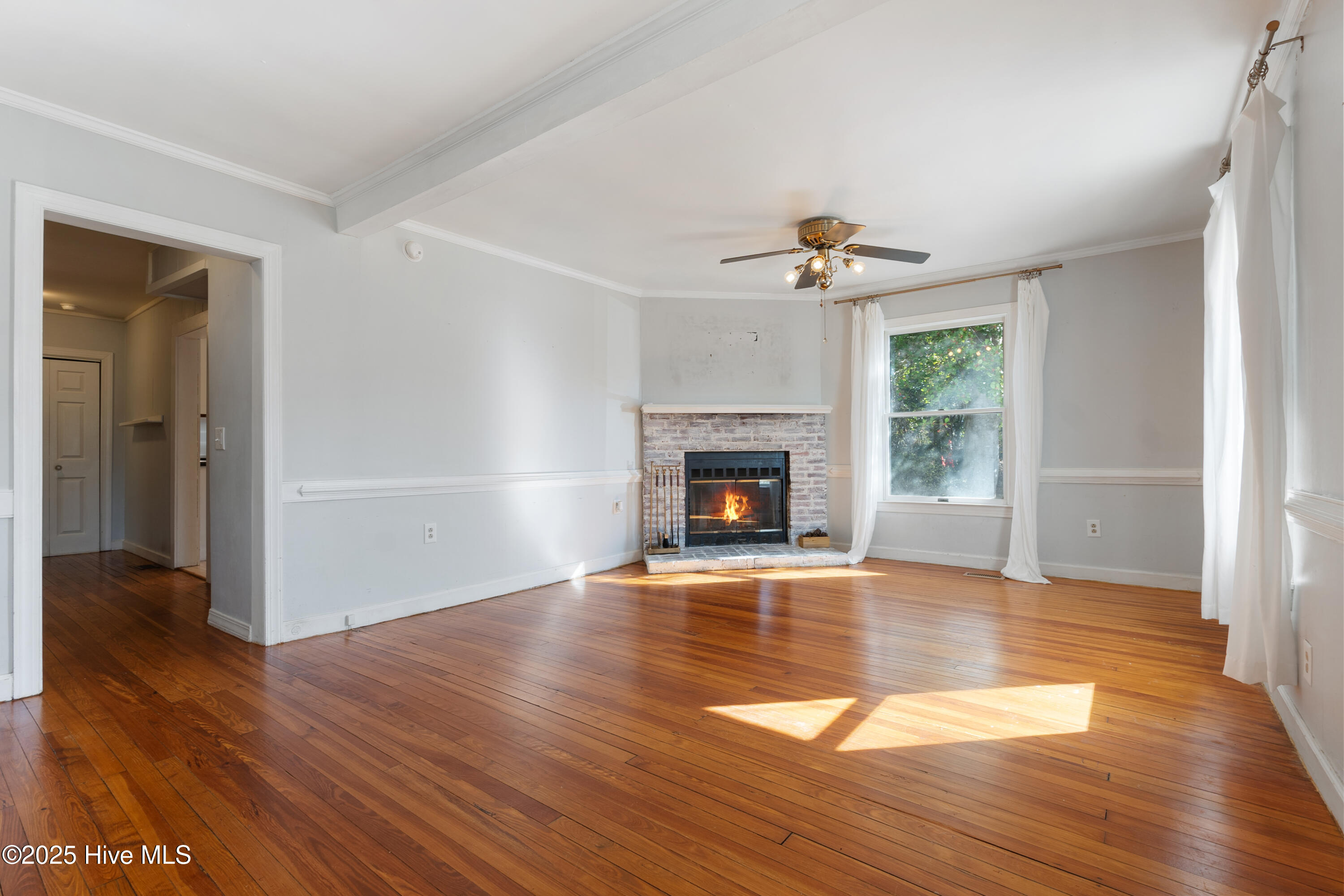905 E Main Street