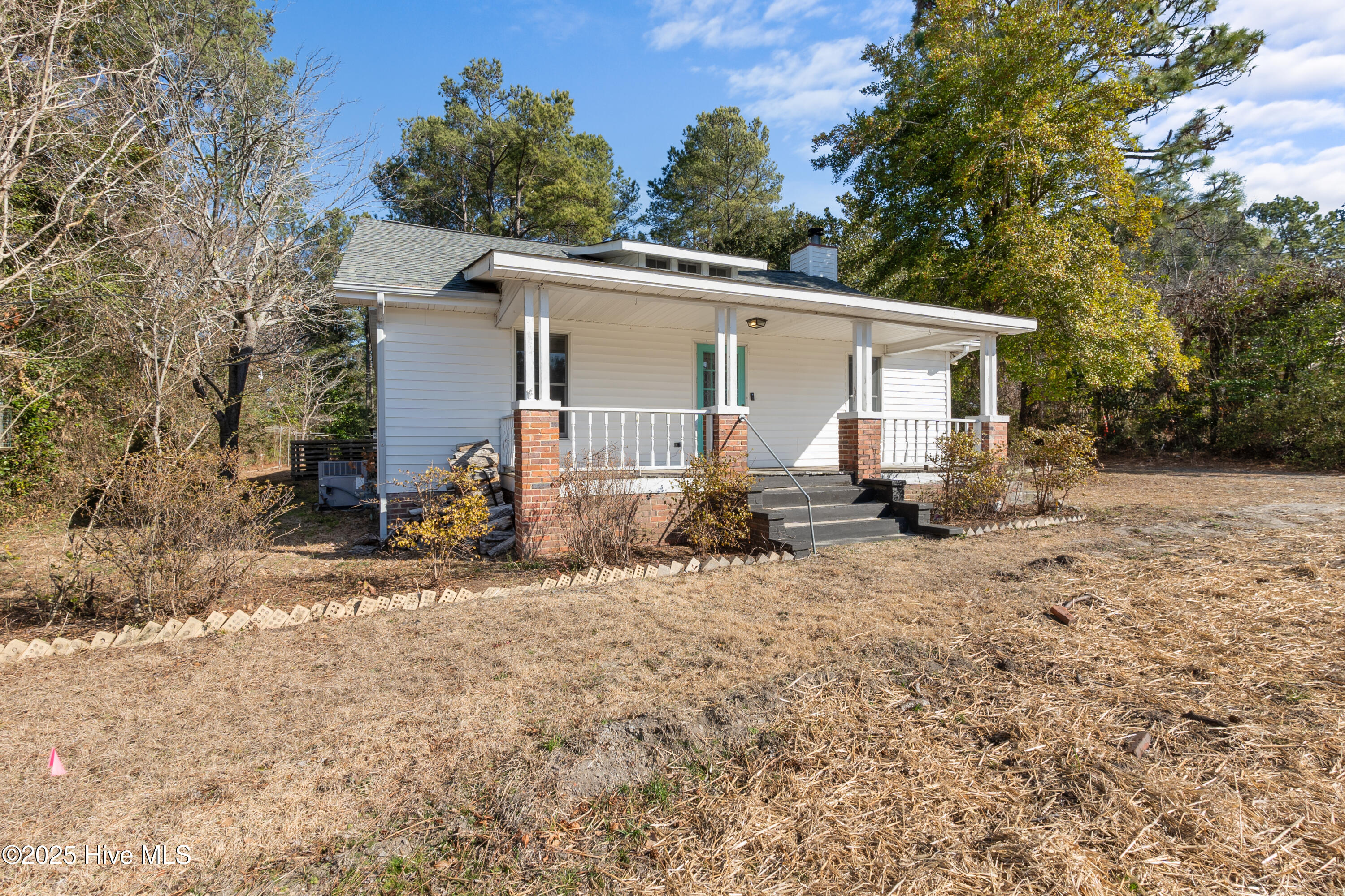 905 E Main Street
