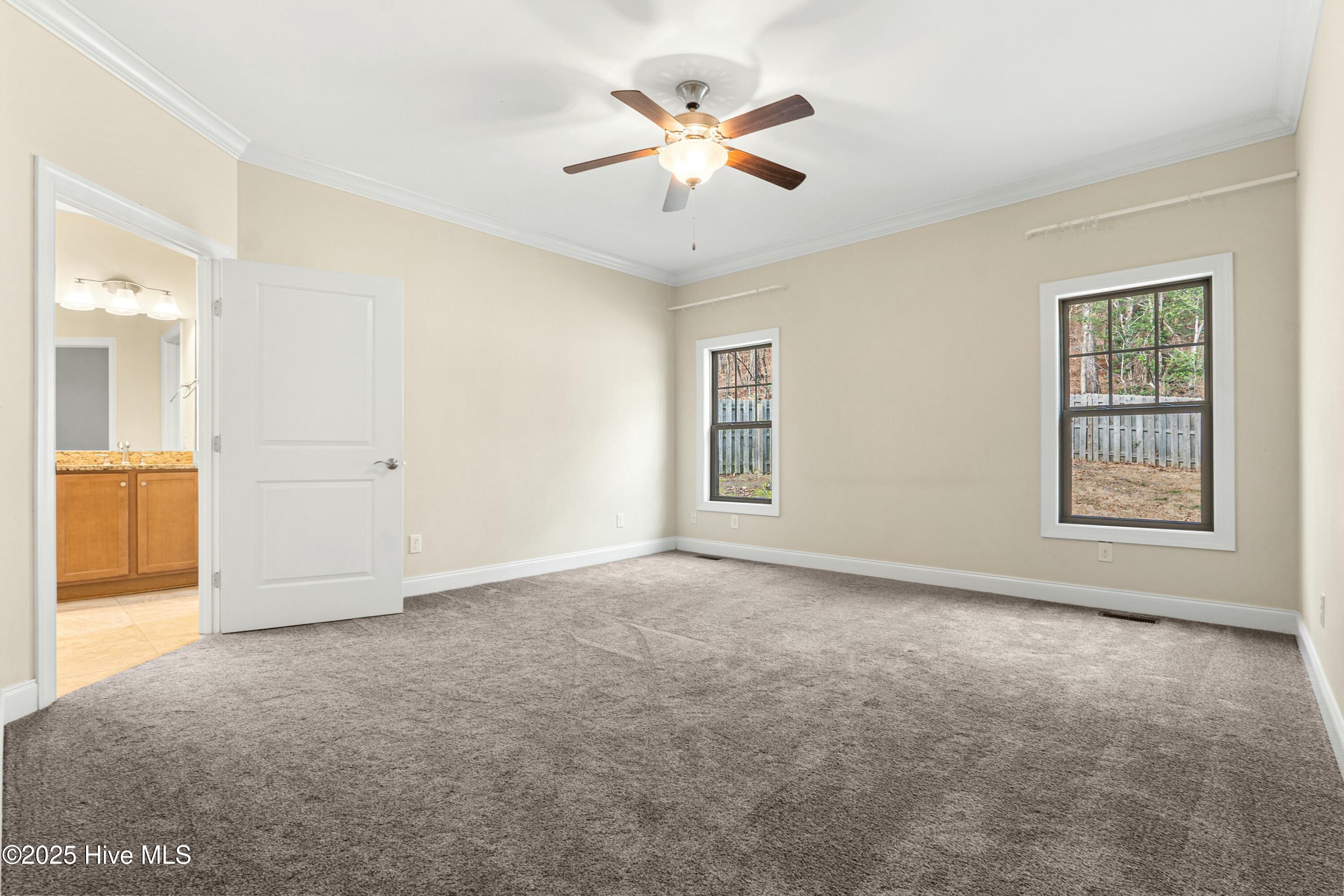 208 Rob Roy Road
