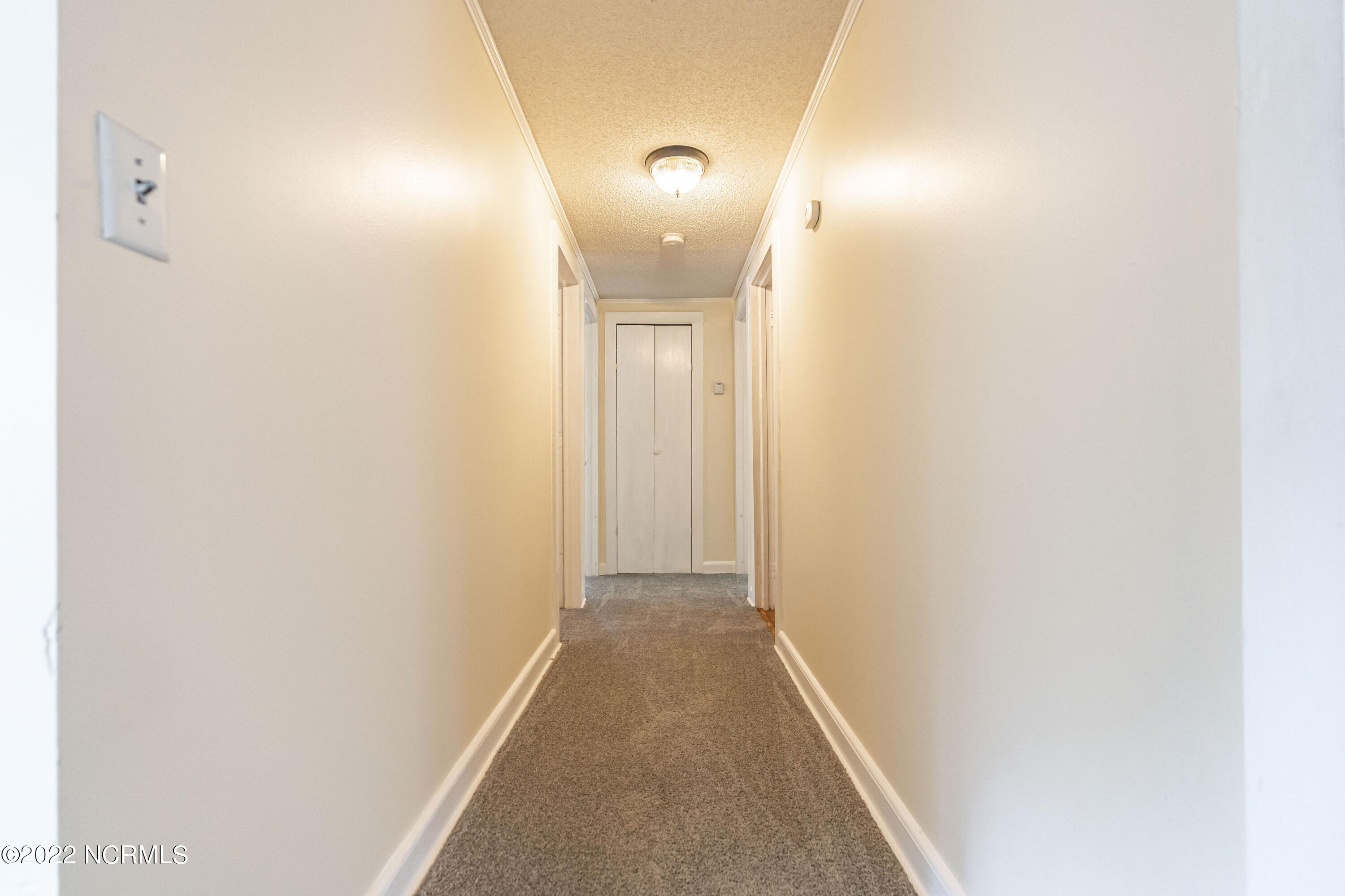 885 S Stephens Street