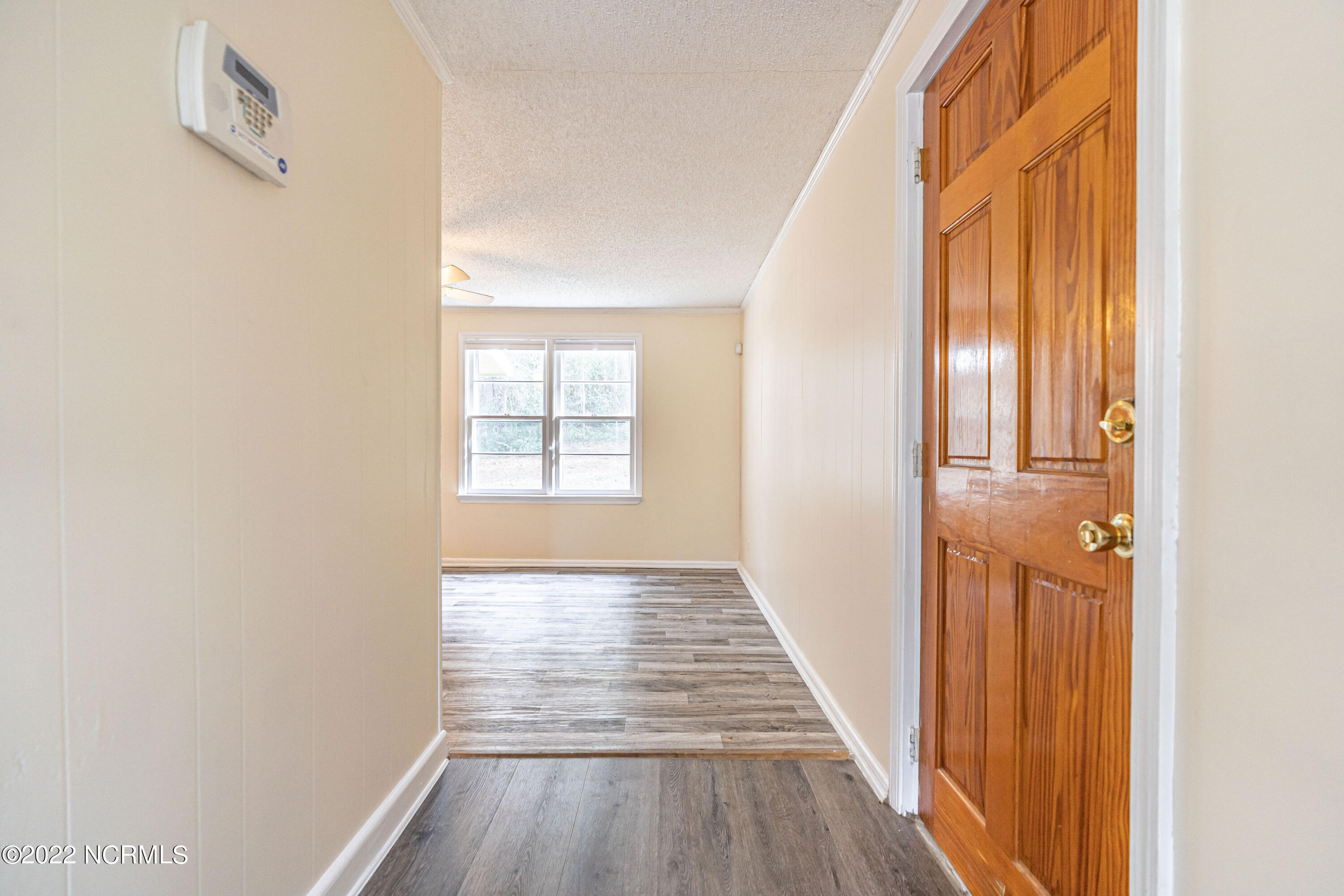 885 S Stephens Street