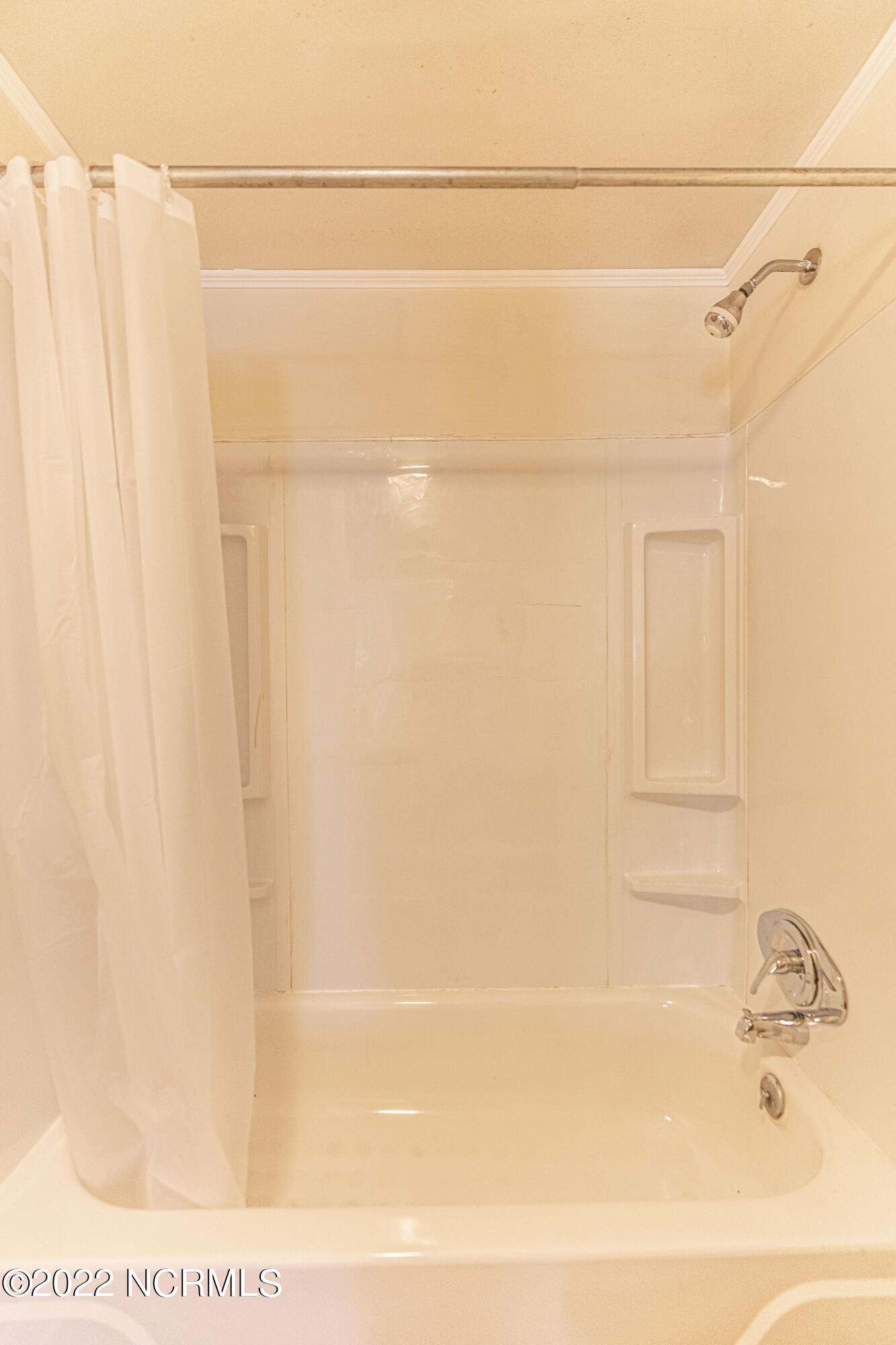 885 S Stephens Street