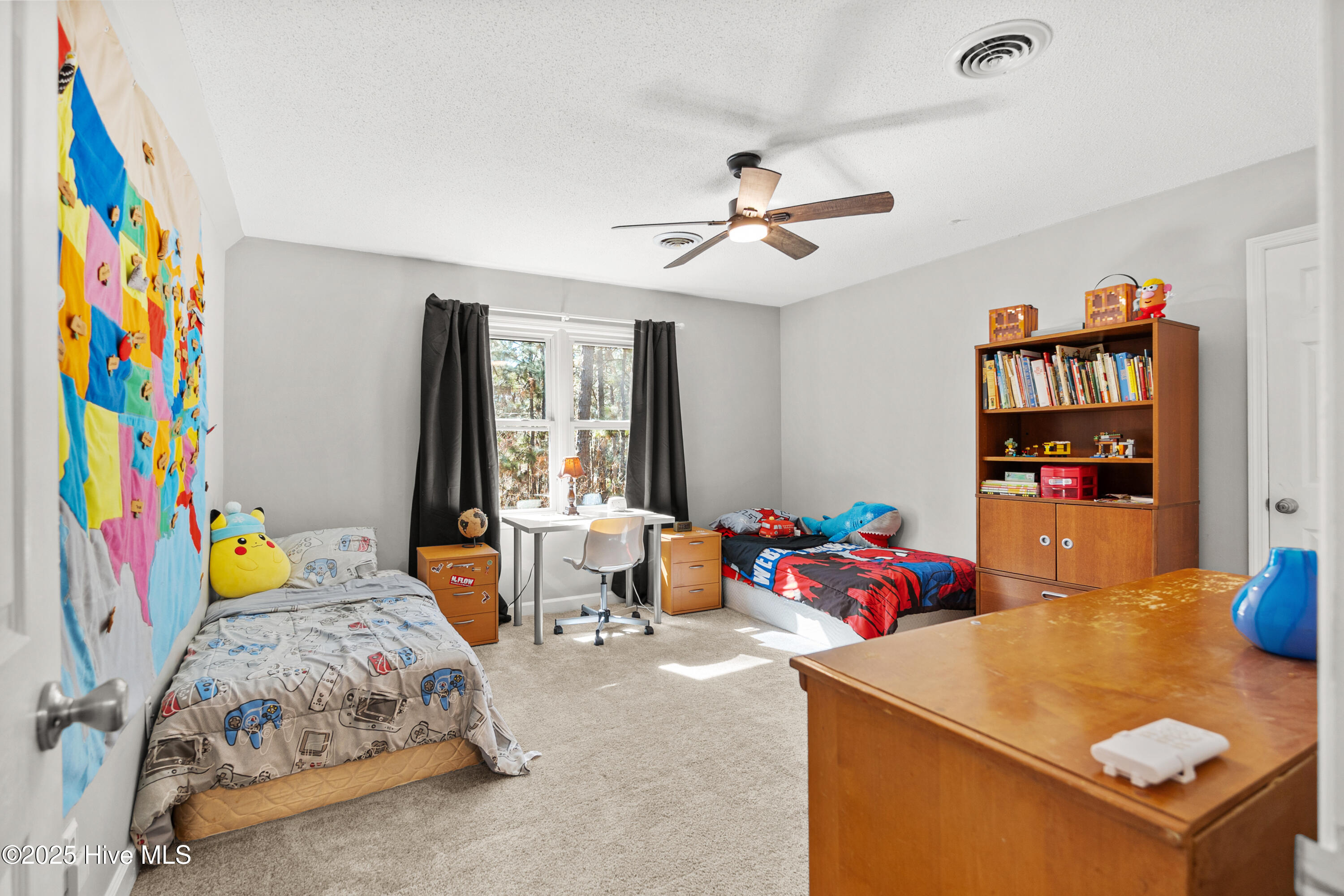 906 Robinwood Road