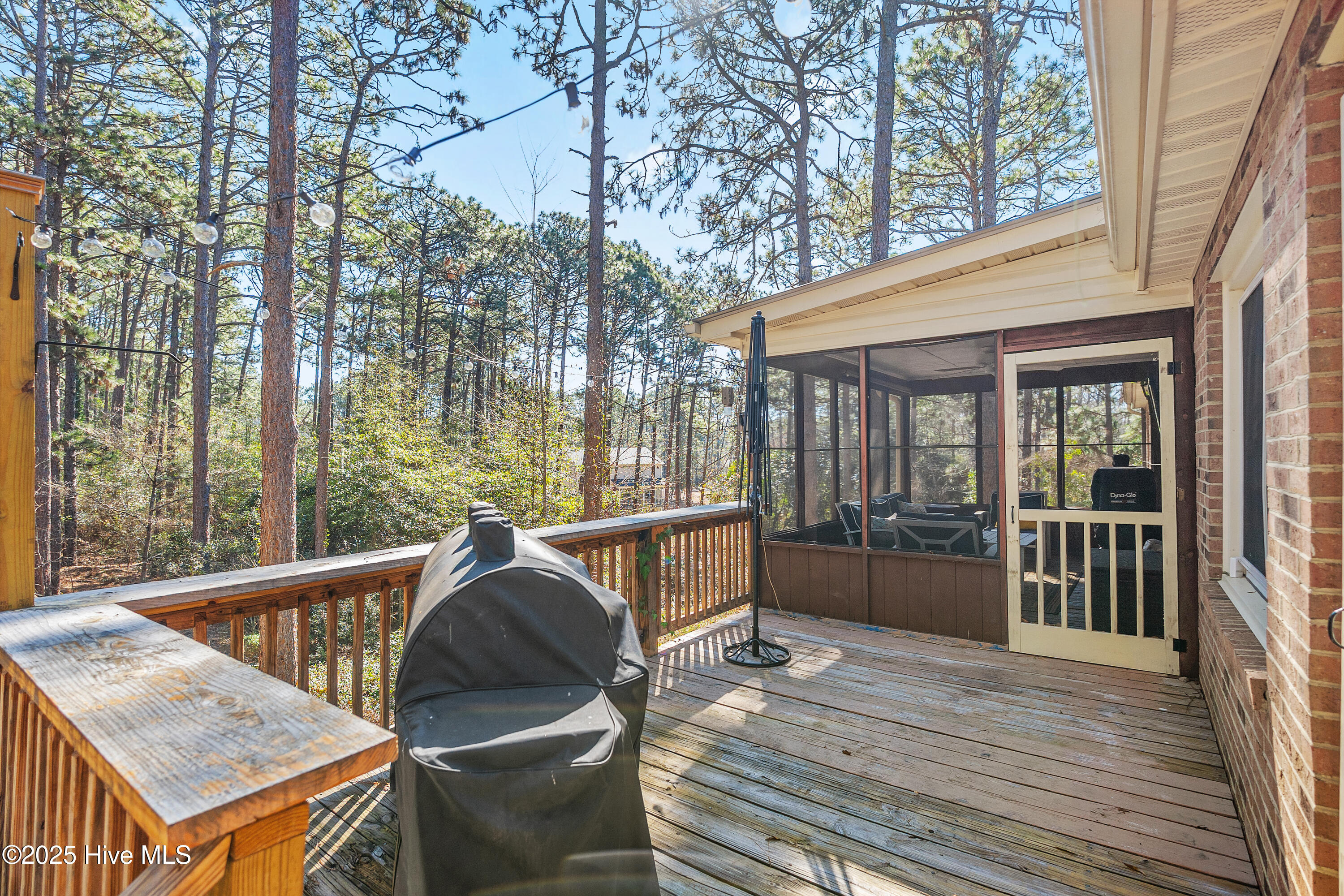 906 Robinwood Road