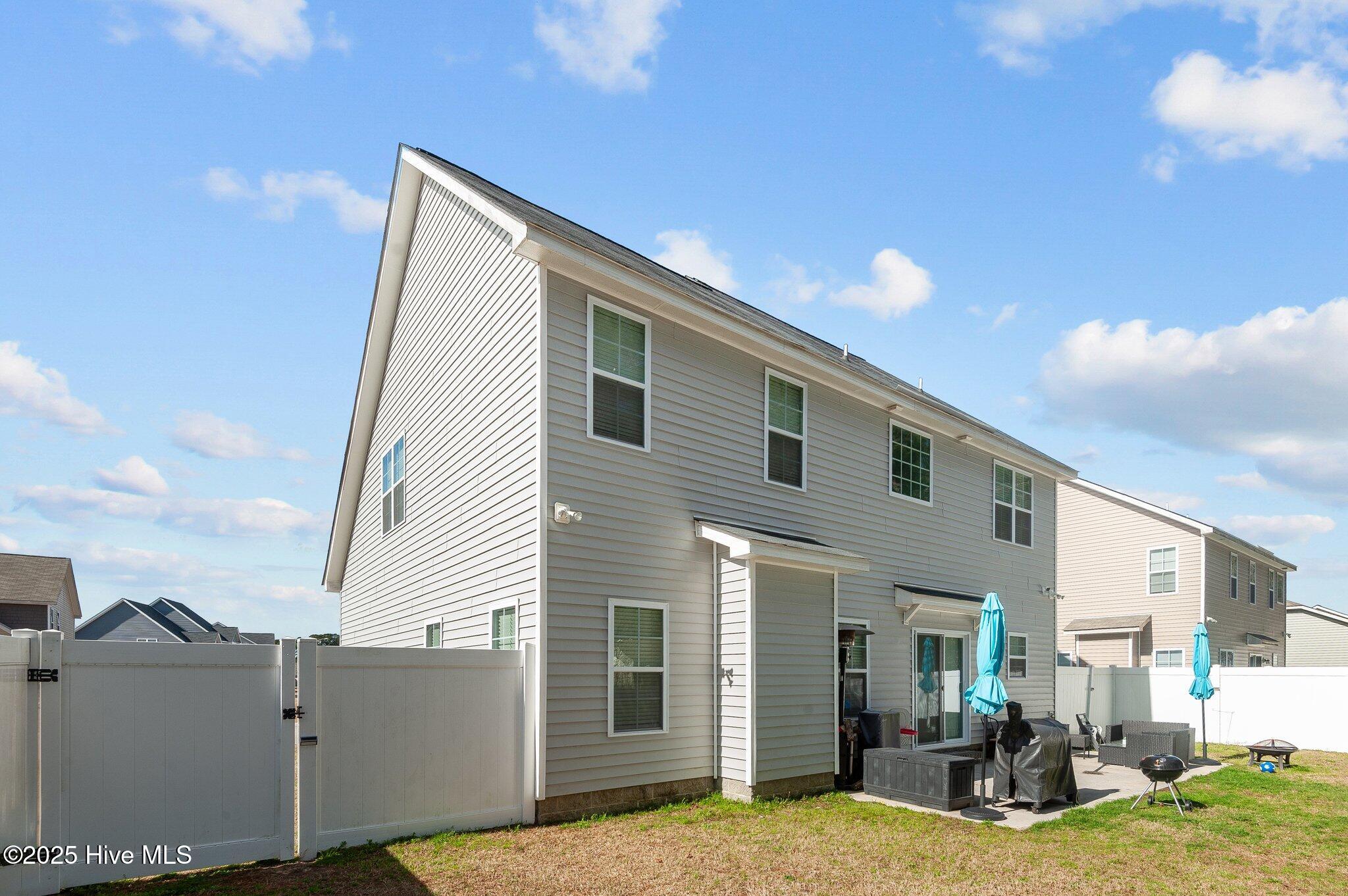 2501 Rhinestone Drive