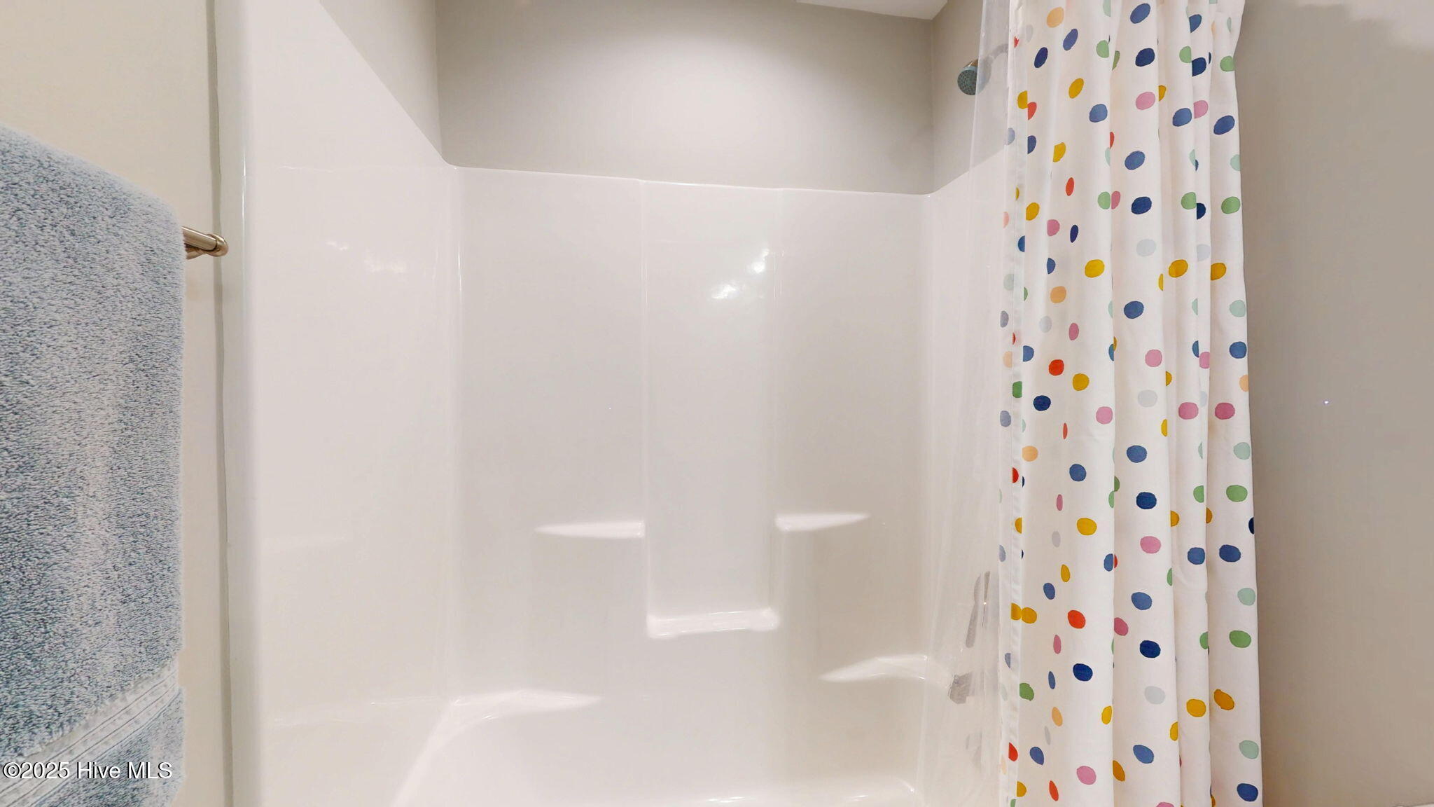 2501 Rhinestone Drive