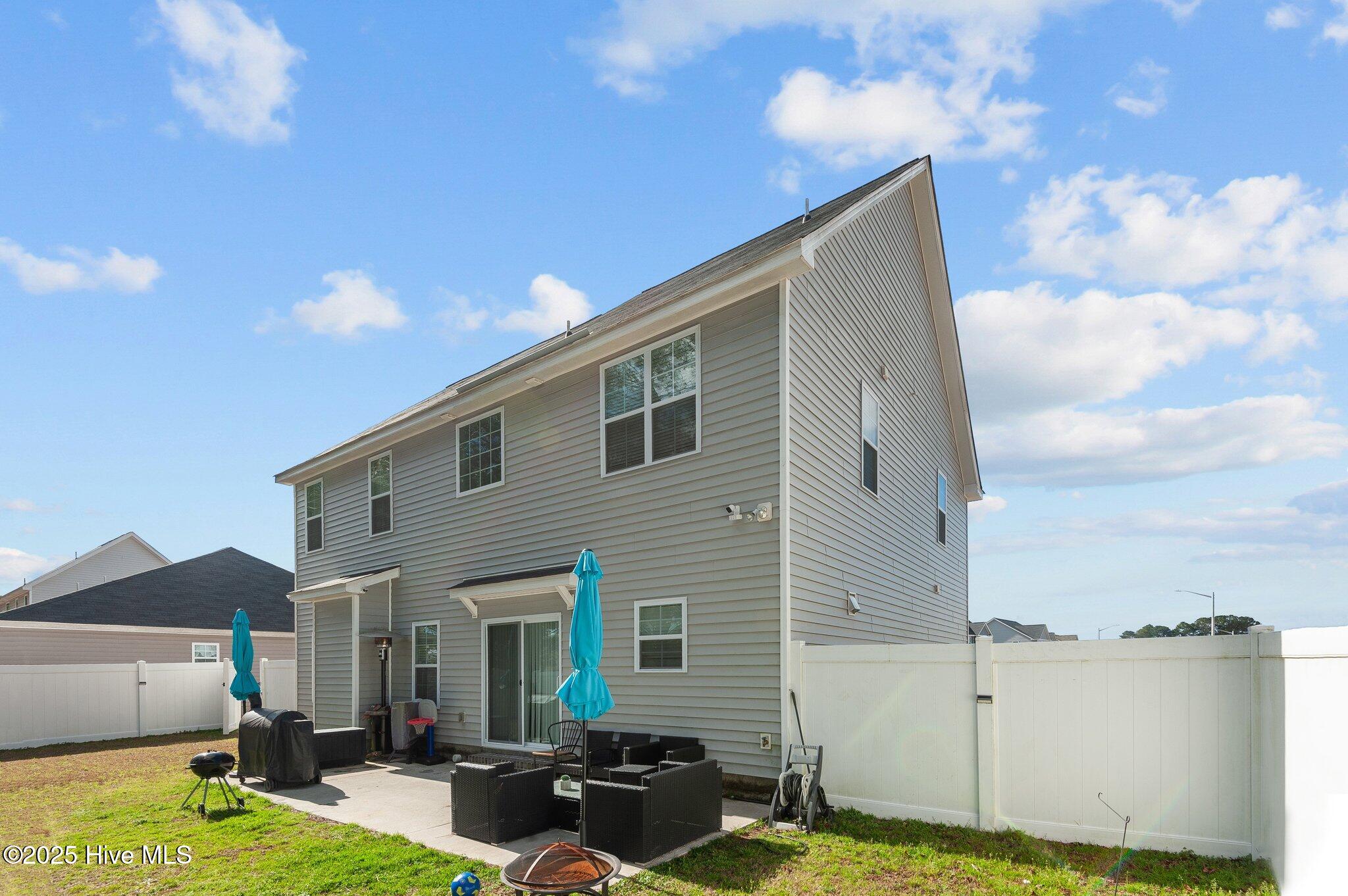 2501 Rhinestone Drive