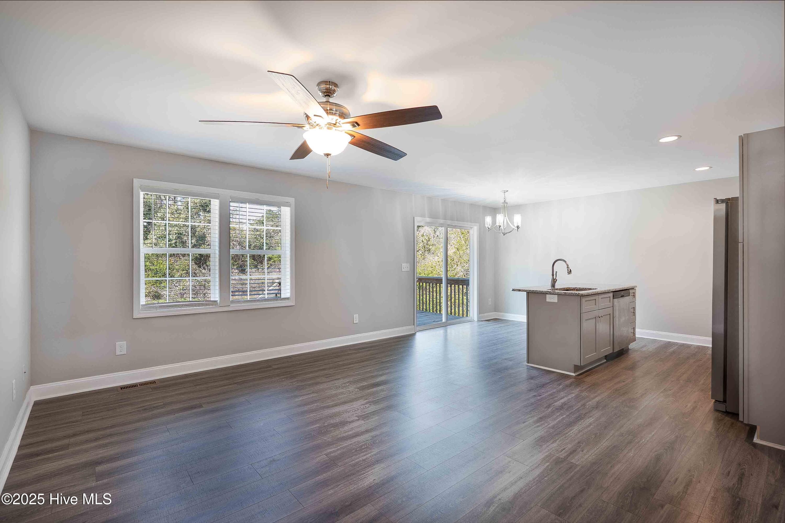 1130 W Indiana Avenue