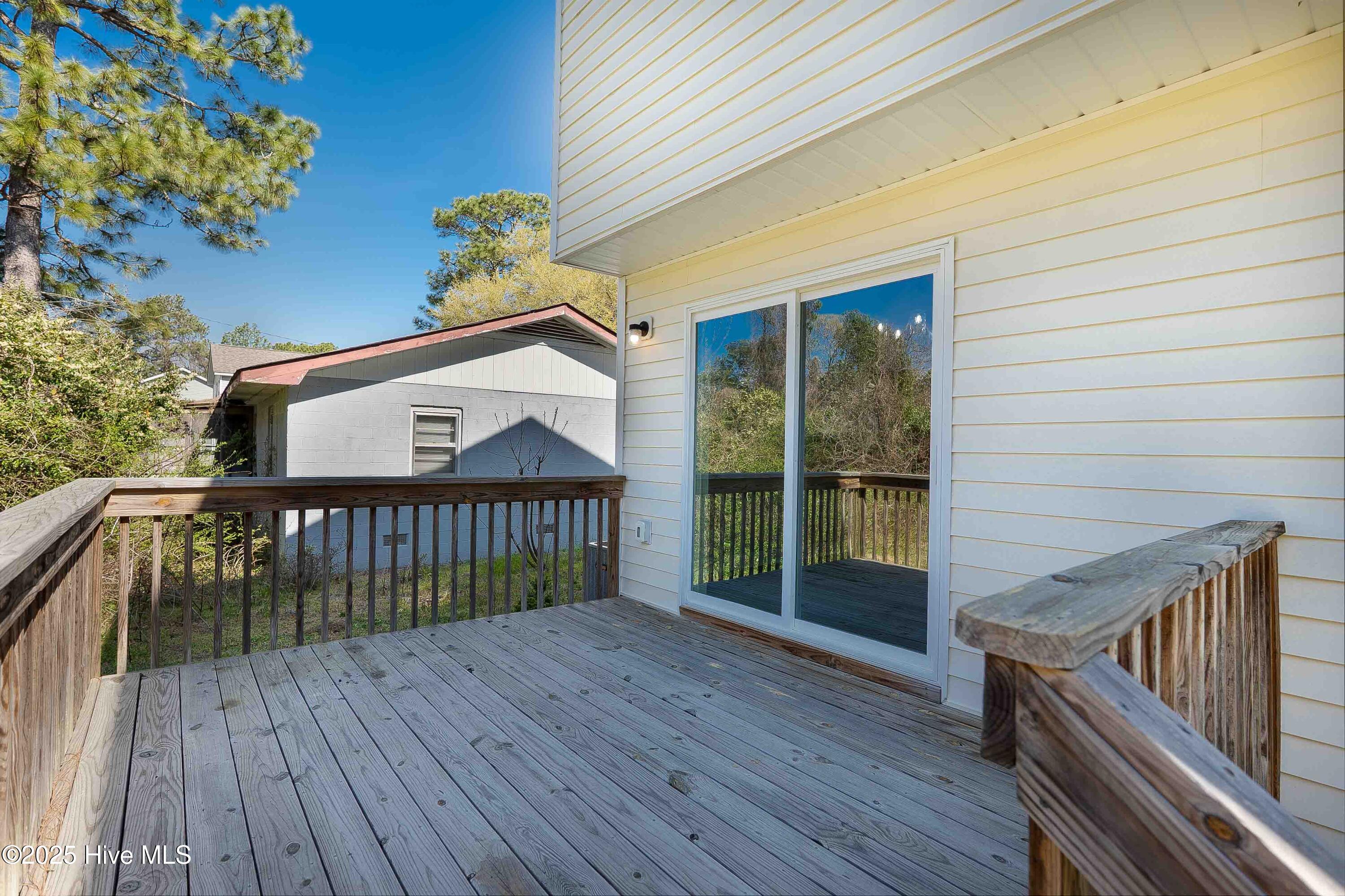 1130 W Indiana Avenue