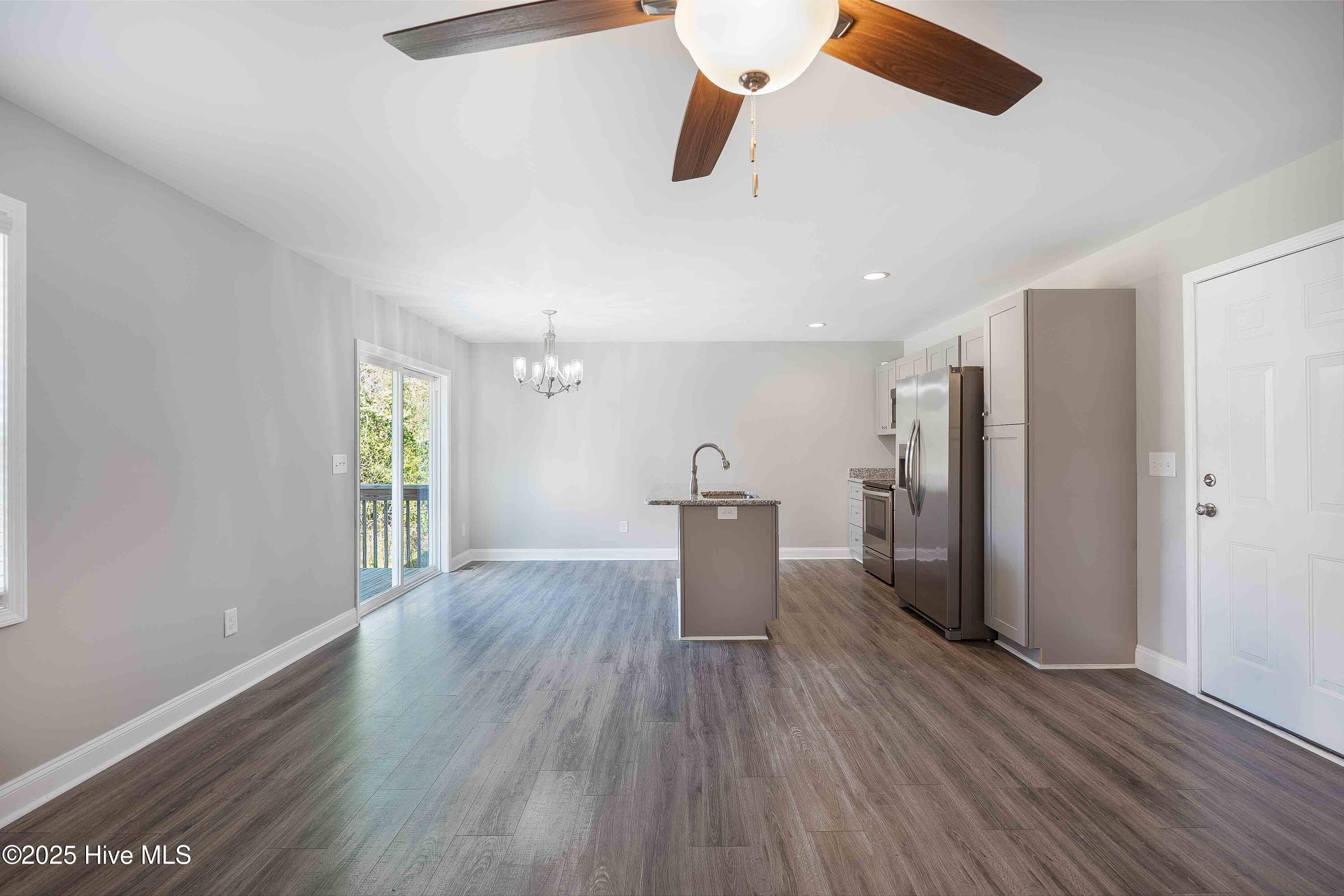 1130 W Indiana Avenue