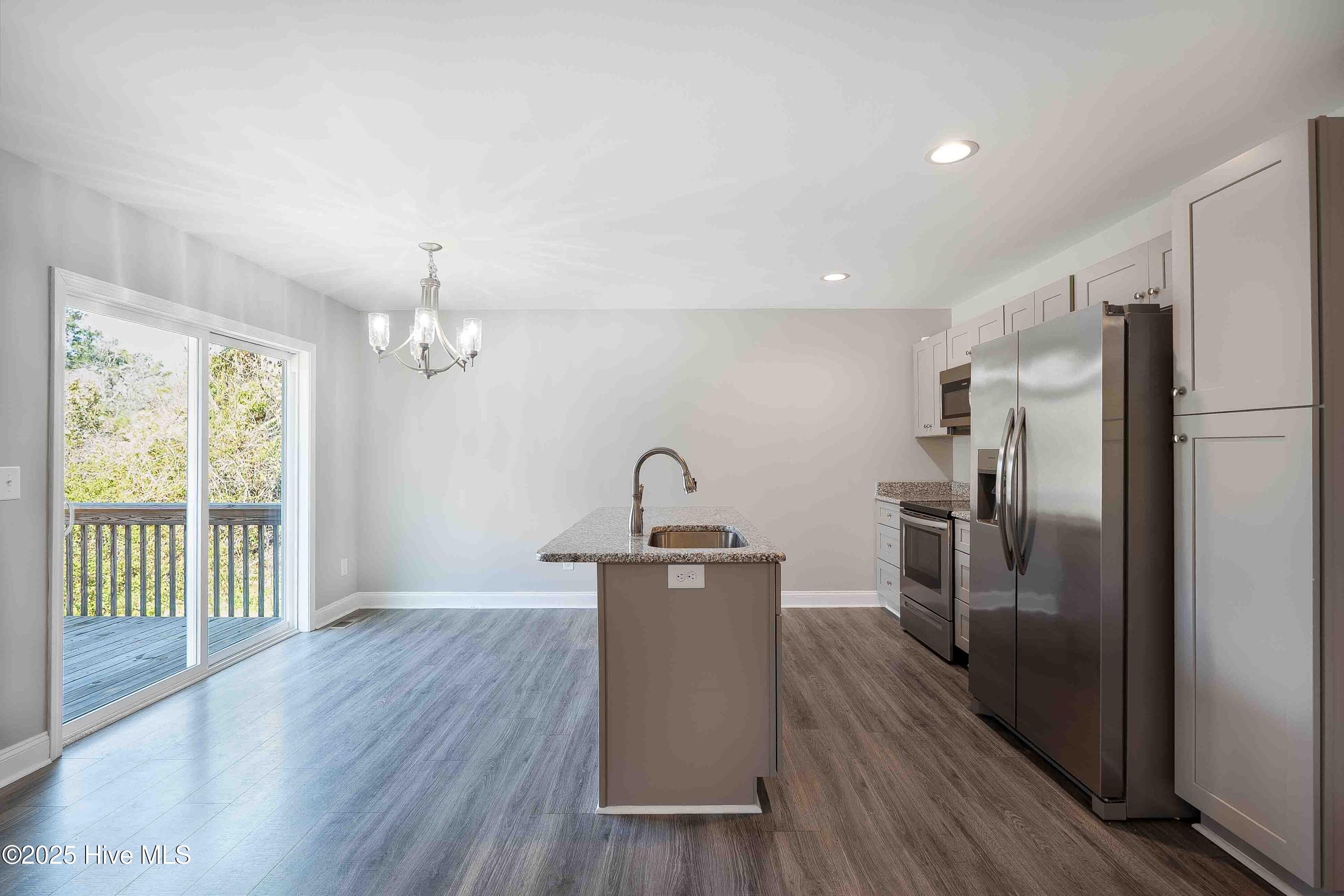 1130 W Indiana Avenue