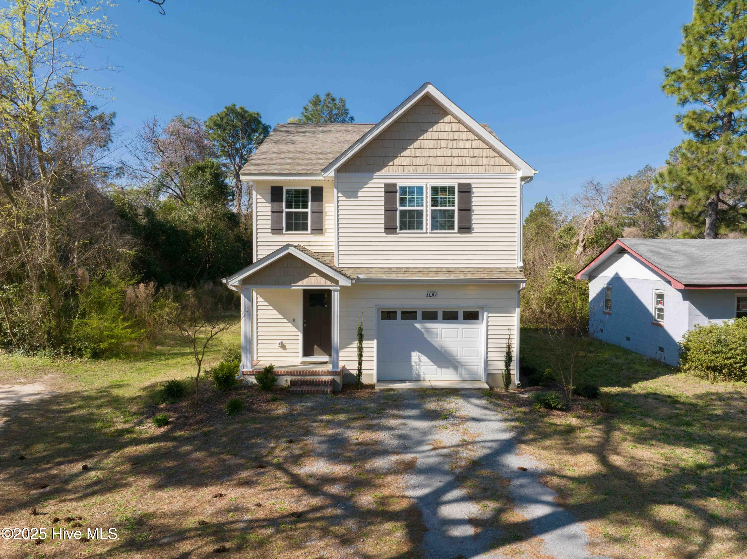 1130 W Indiana Avenue