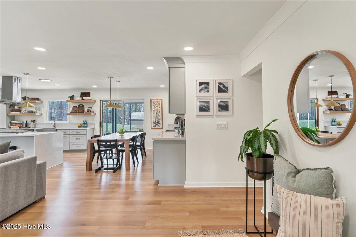 409 Stornoway Drive